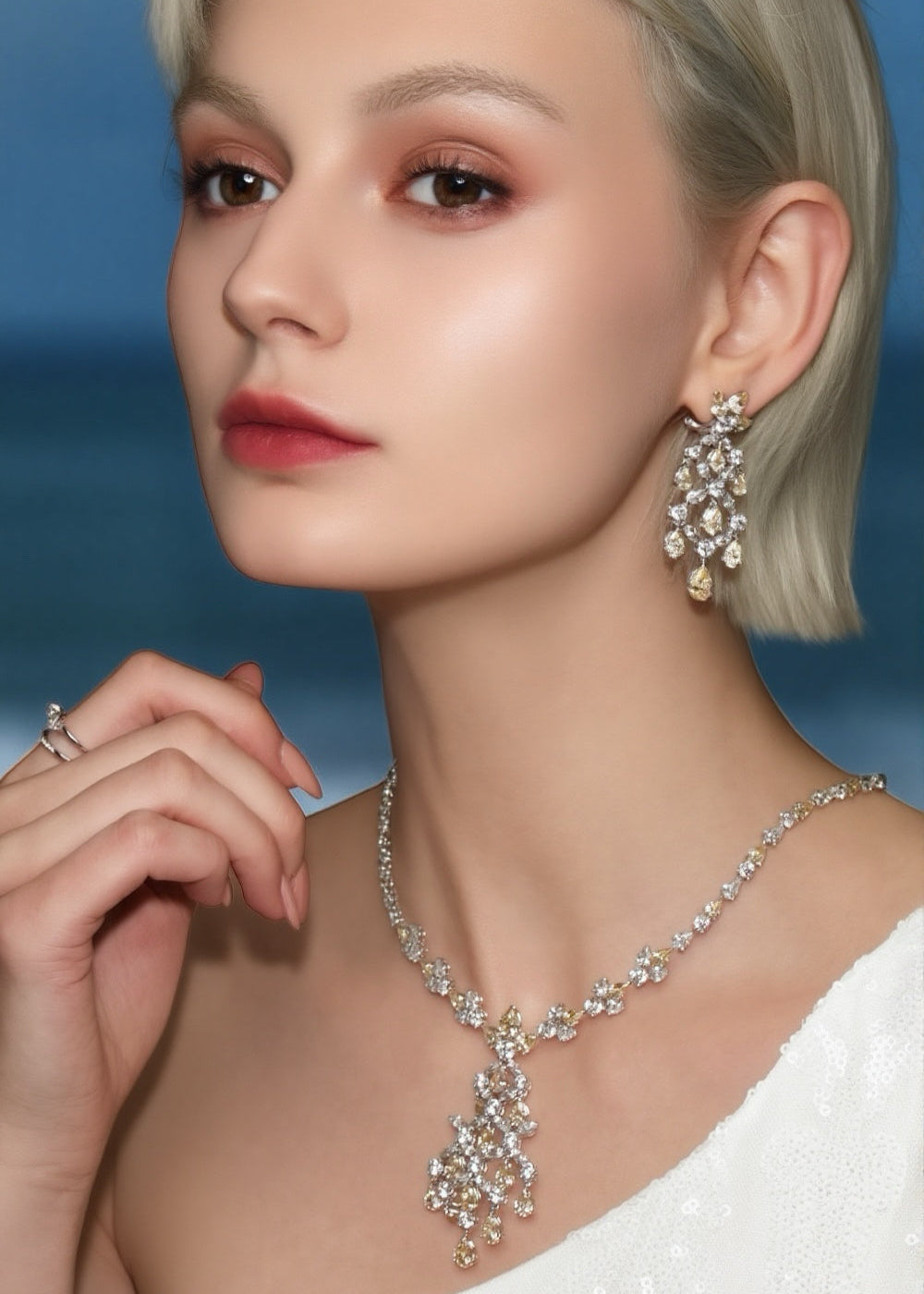 Solène Fringe Earrings