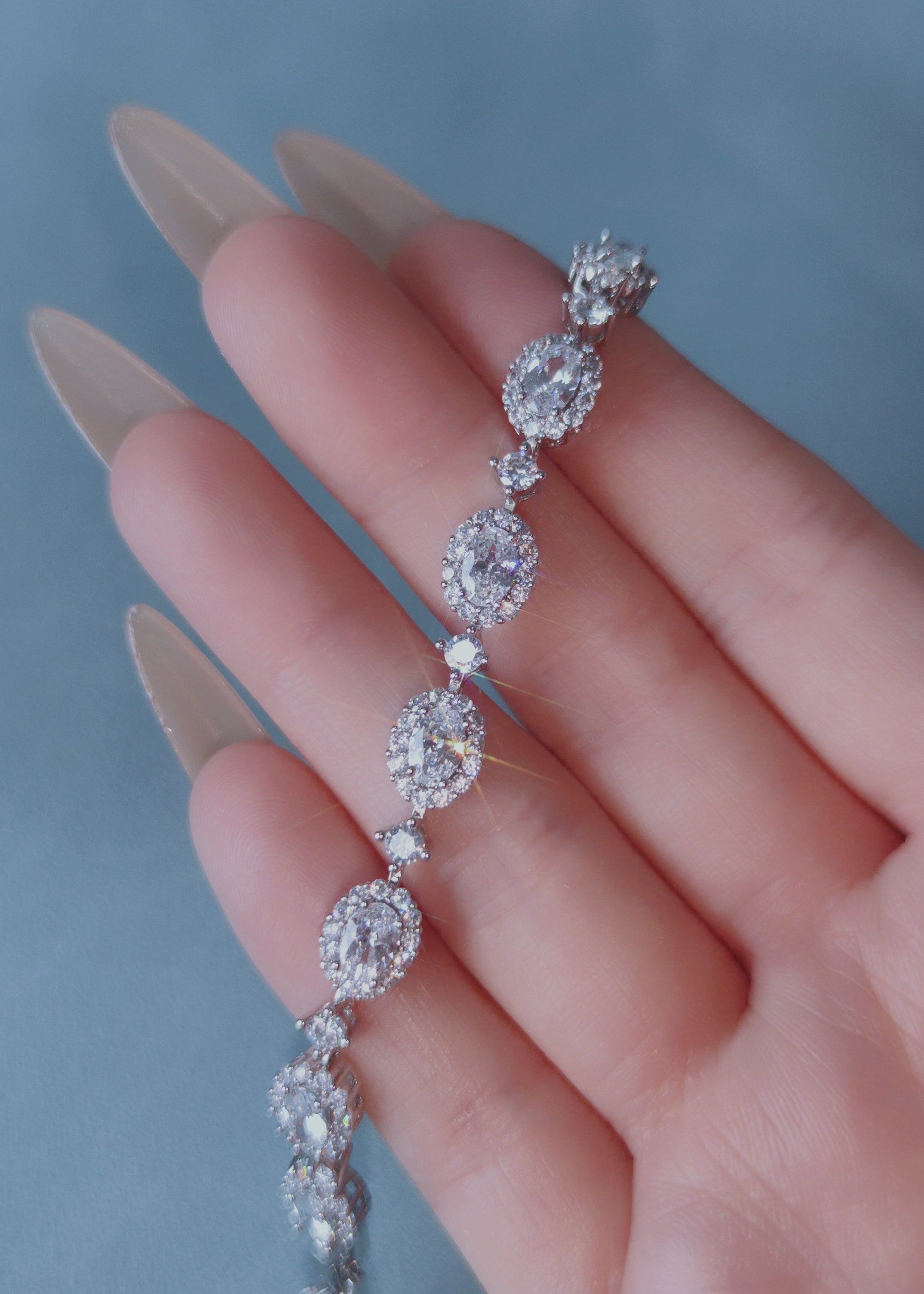 Lustre Oval Bracelet