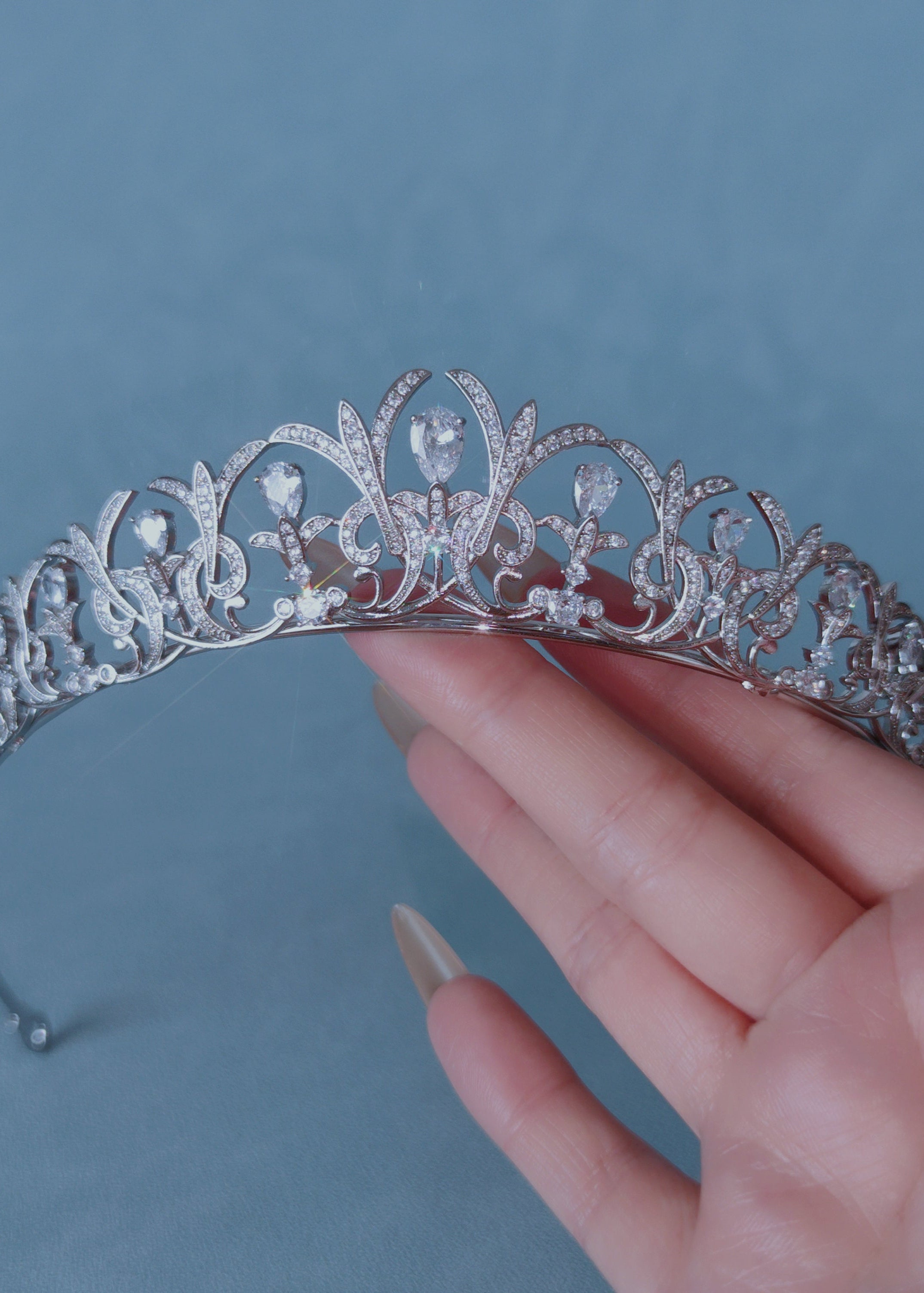 Château Grace Tiara