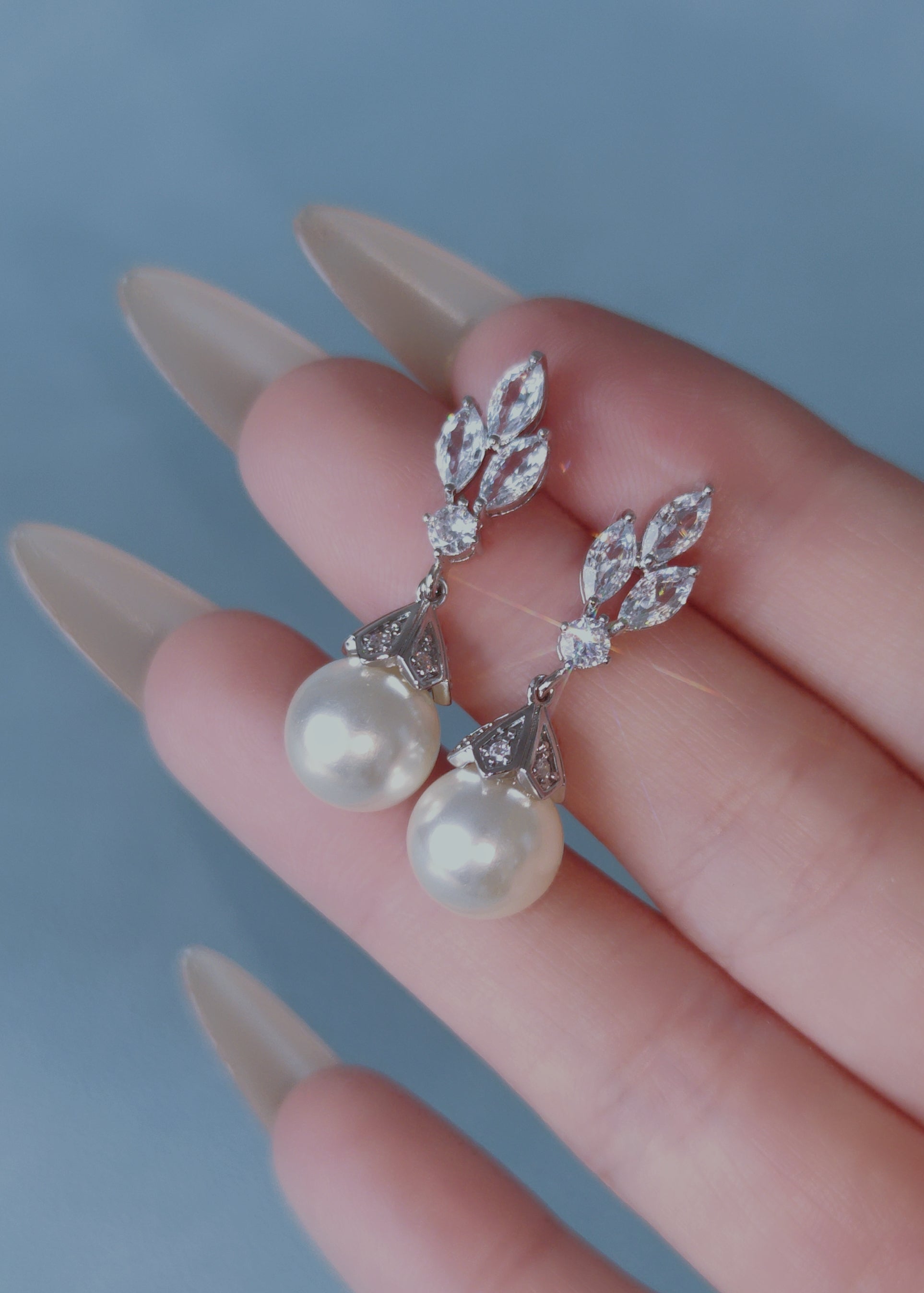 Pearl Crest Drops