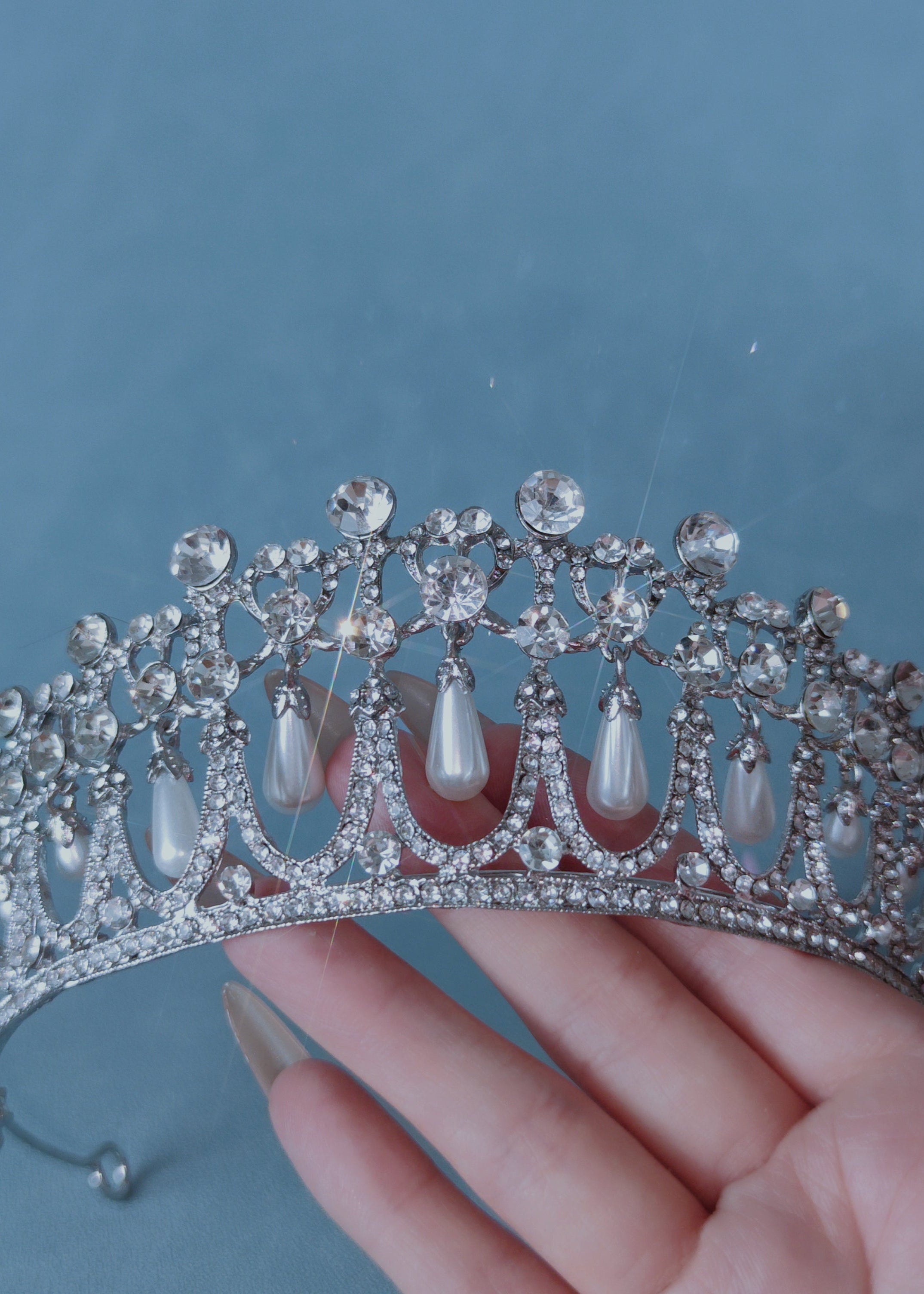 Arabelle Pearl Crown