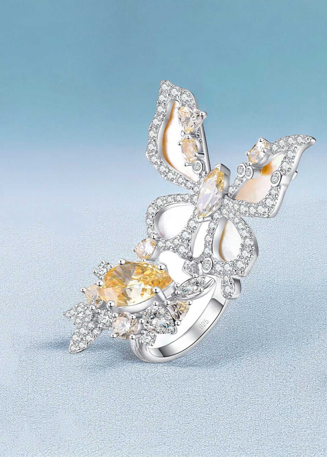 Papillon Arc Ring