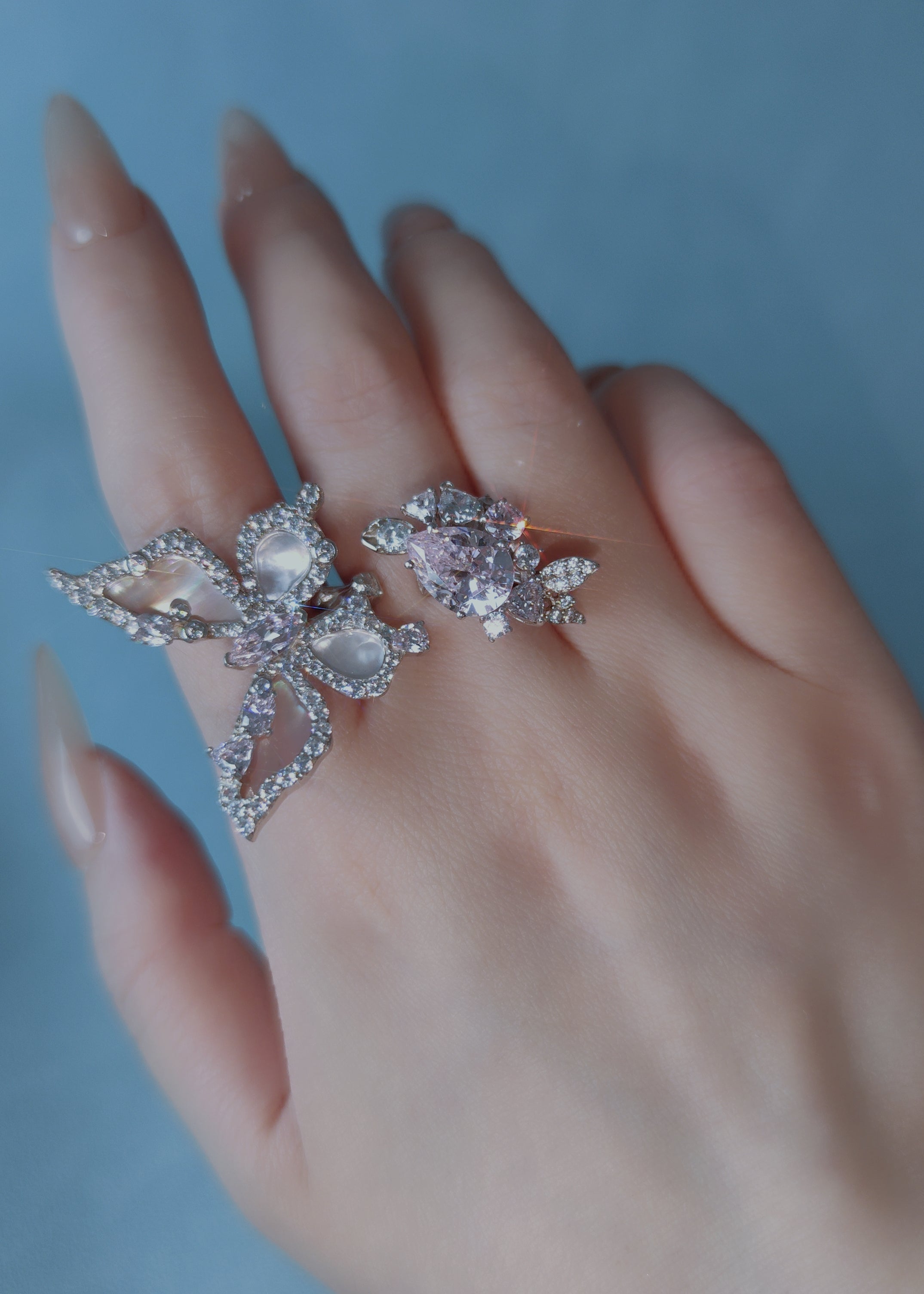 Papillon Arc Ring