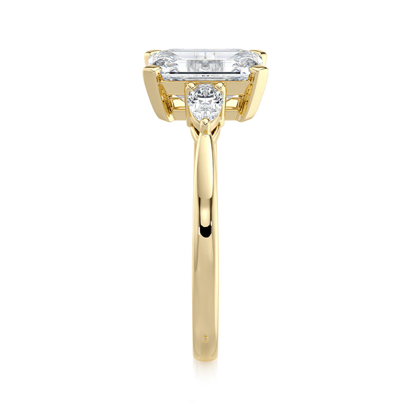 Amelia Lab Grown Diamond Engagement Ring