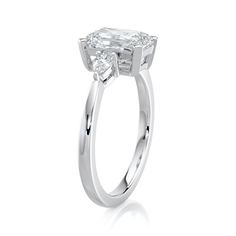 Amelia Lab Grown Diamond Engagement Ring