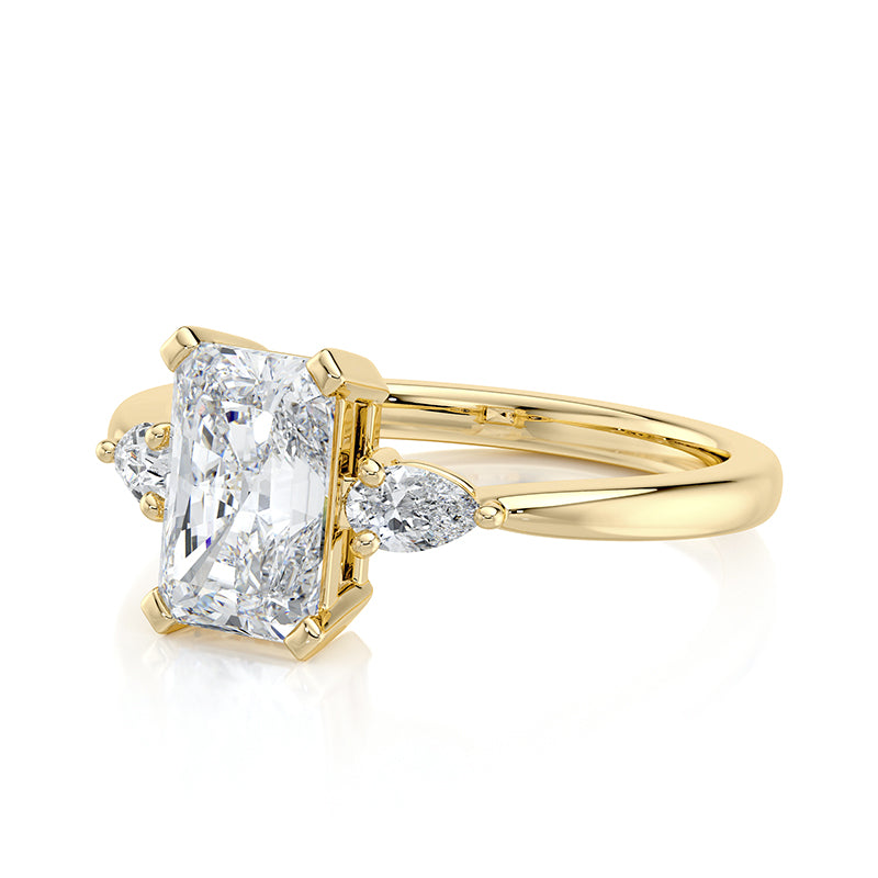 Amelia Lab Grown Diamond Engagement Ring