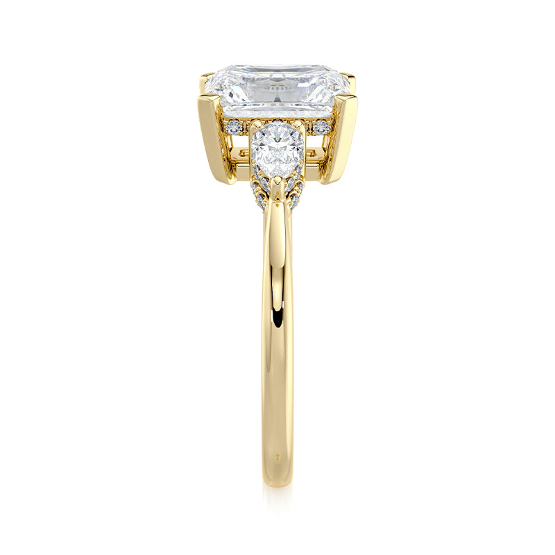 Alessia Lab Grown Diamond Engagement Ring