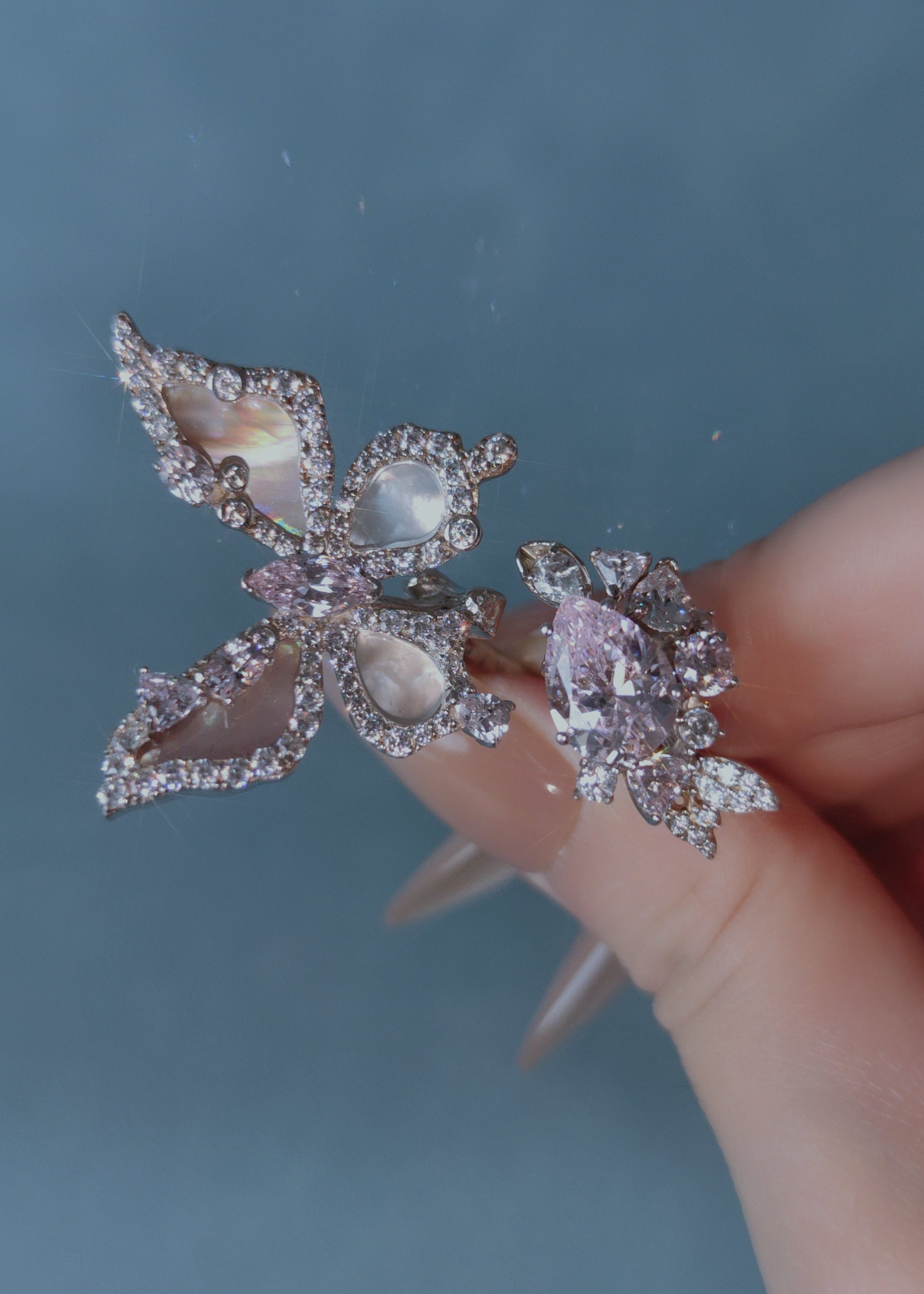 Papillon Arc Ring