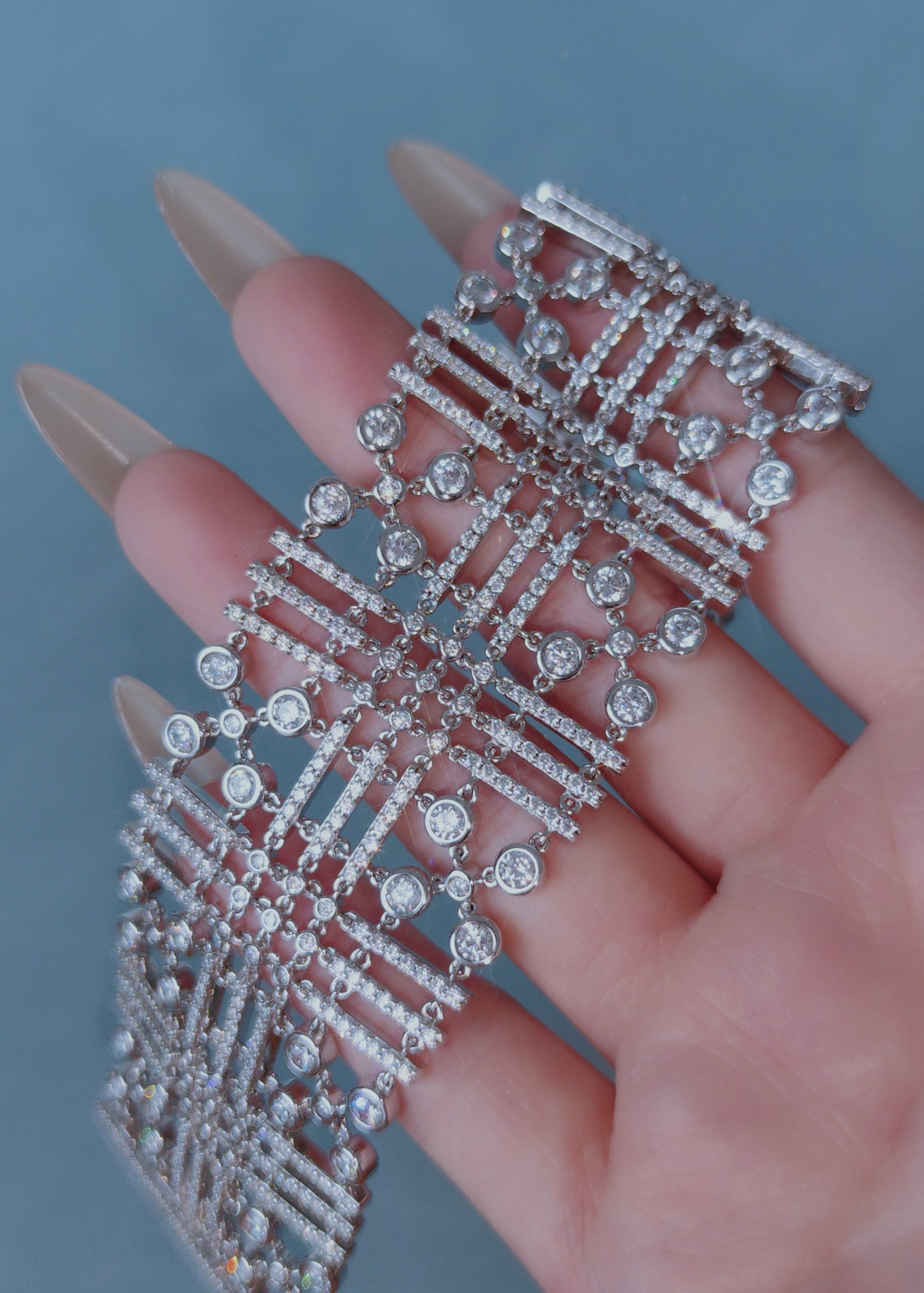 Lattice Glow Bracelet