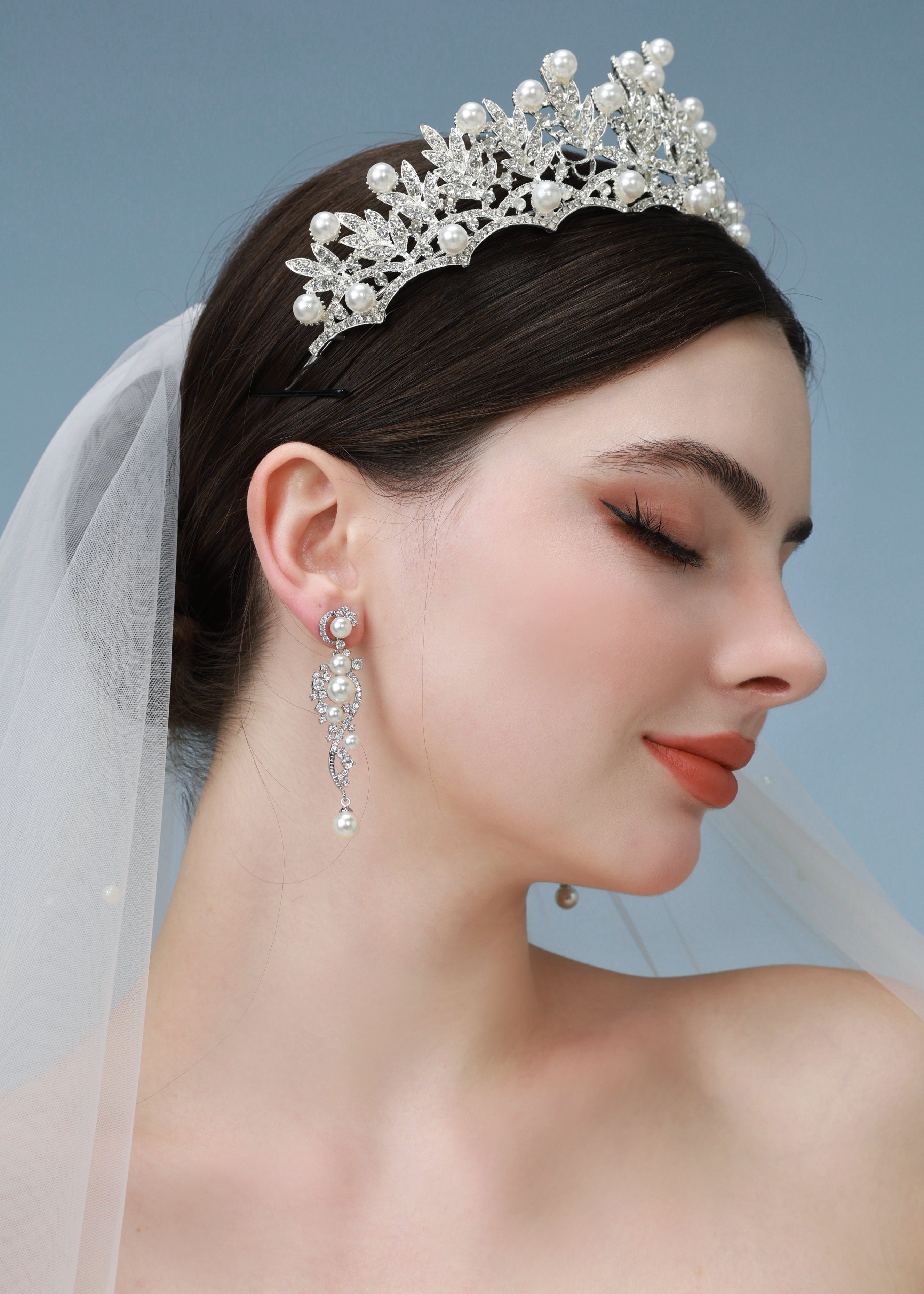 ELYSIAN PEARL CROWN