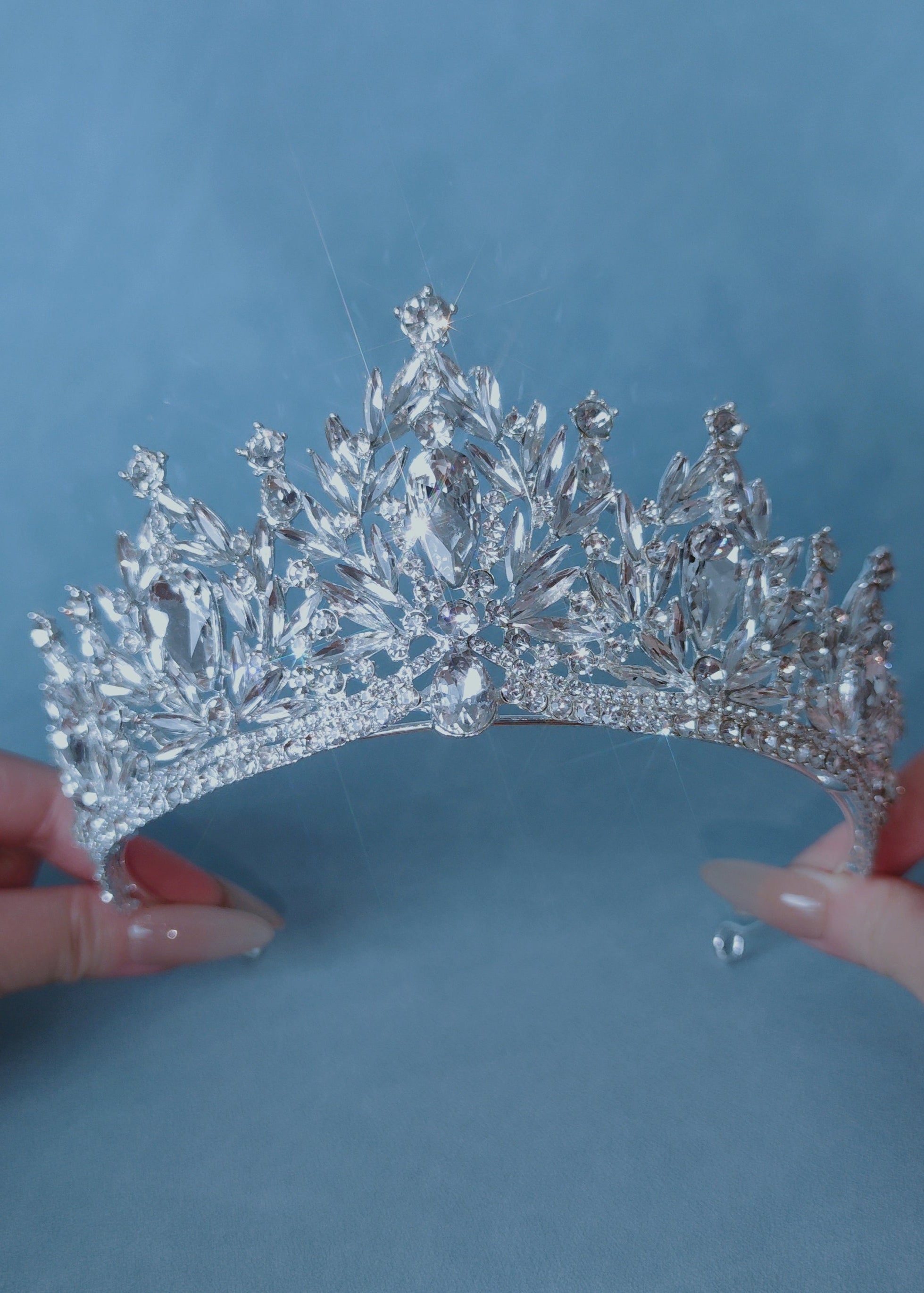 AURORA FLAME CROWN