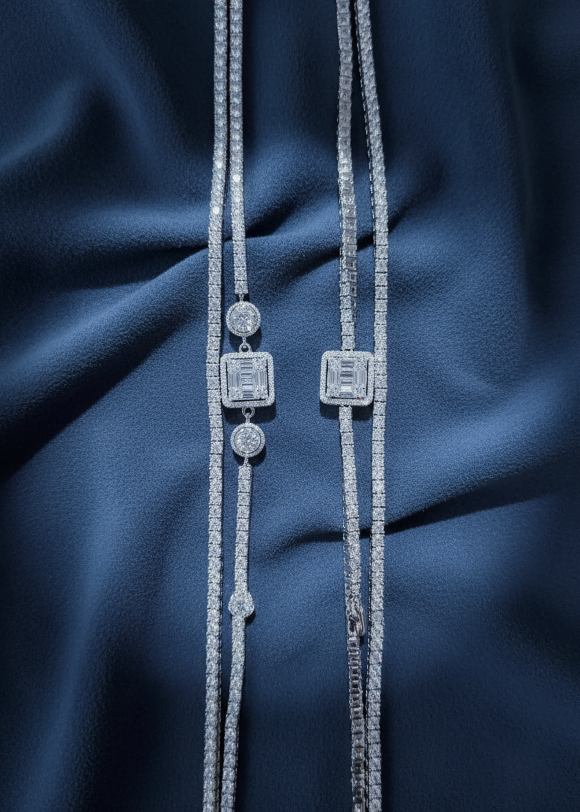 Linear Grace Necklace