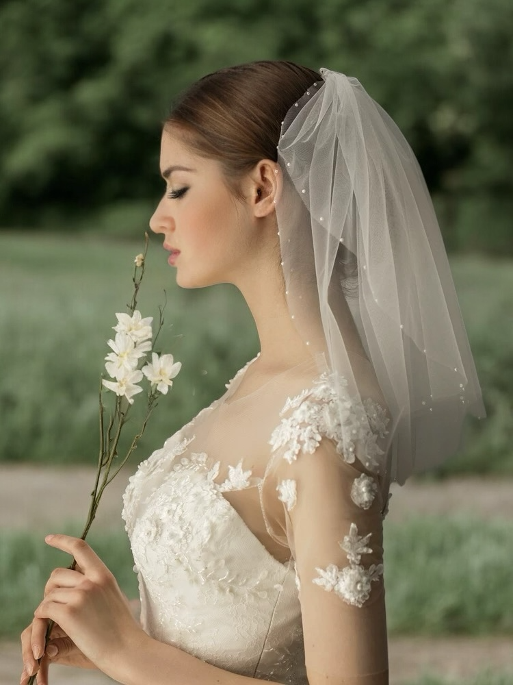 Pearl Whisper Veil