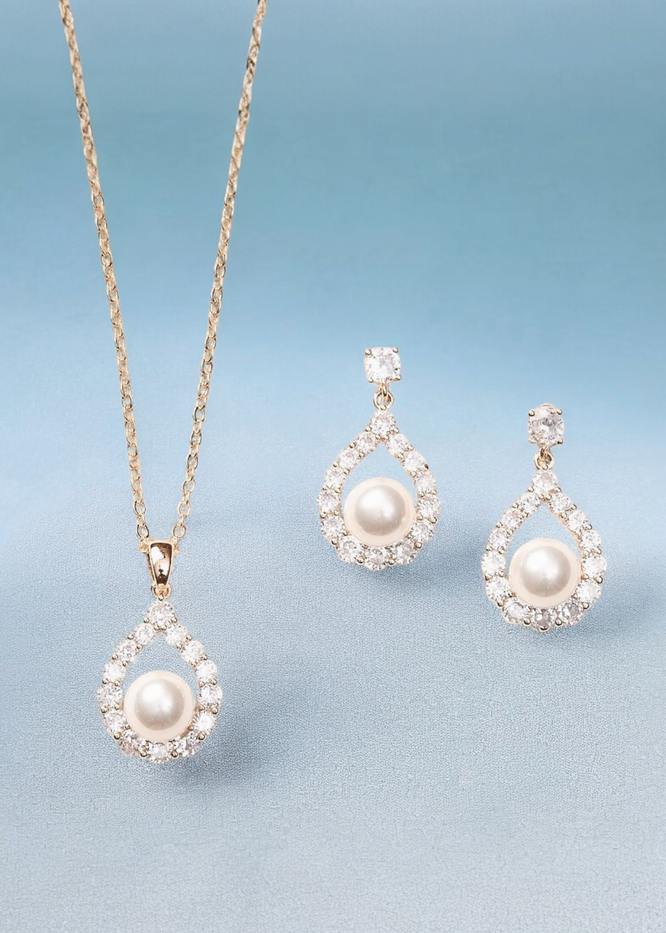 Teardrop Pearl Set