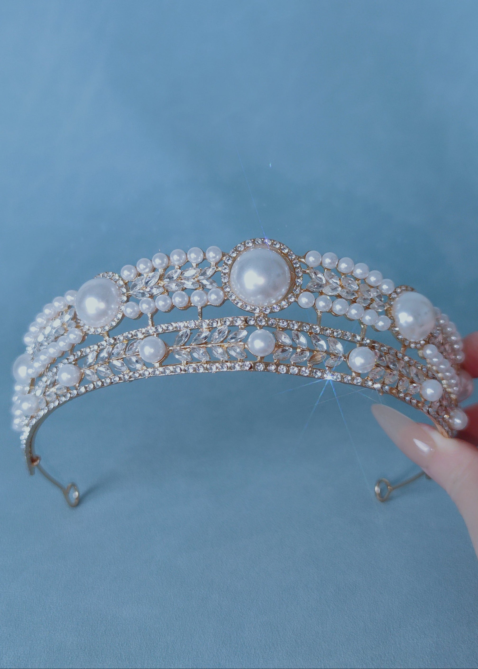 Regency Pearl Crown