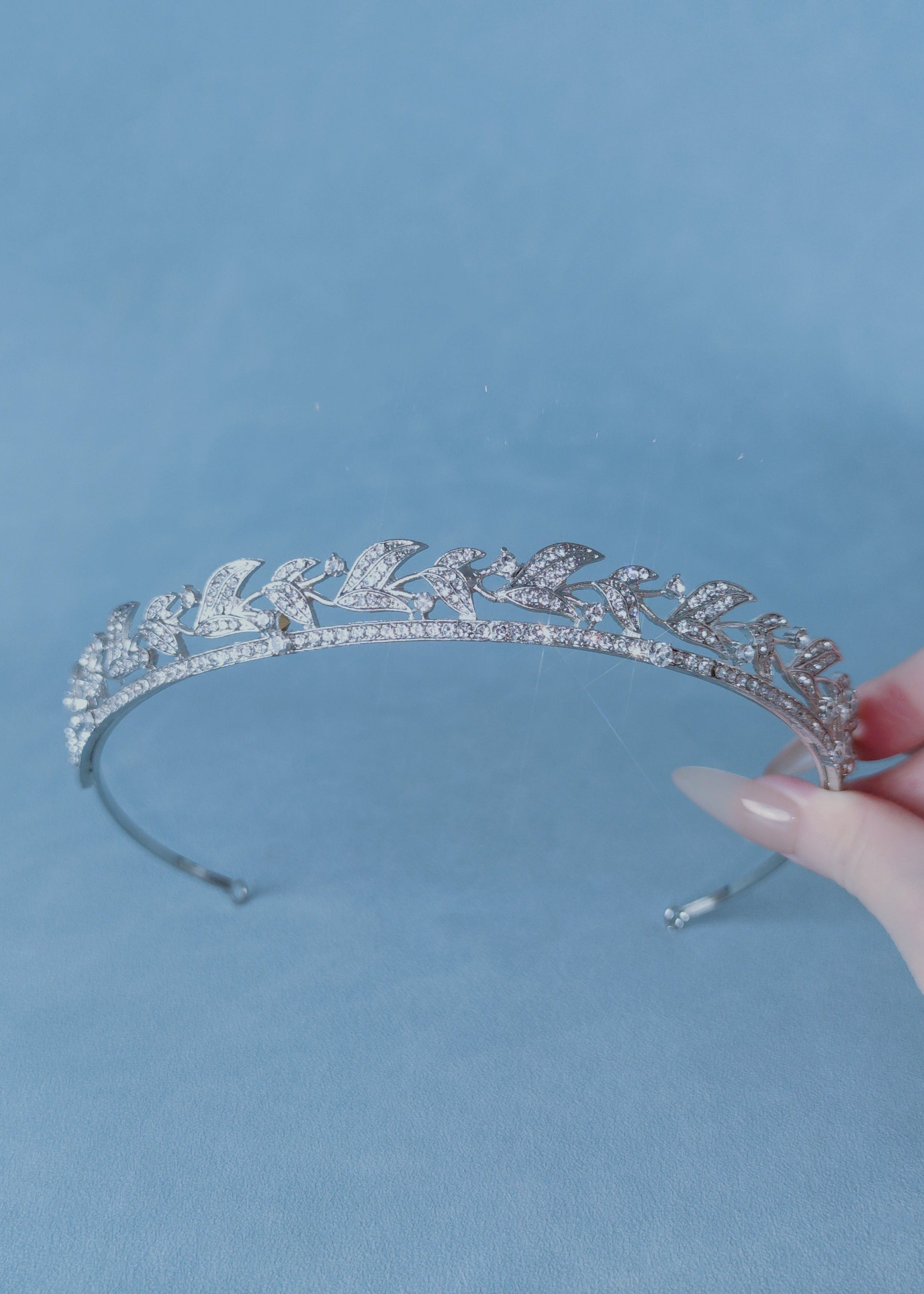 LAUREL VINE TIARA