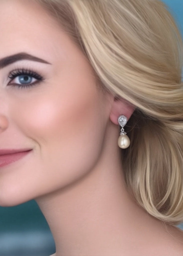 Regency Pearl Drops