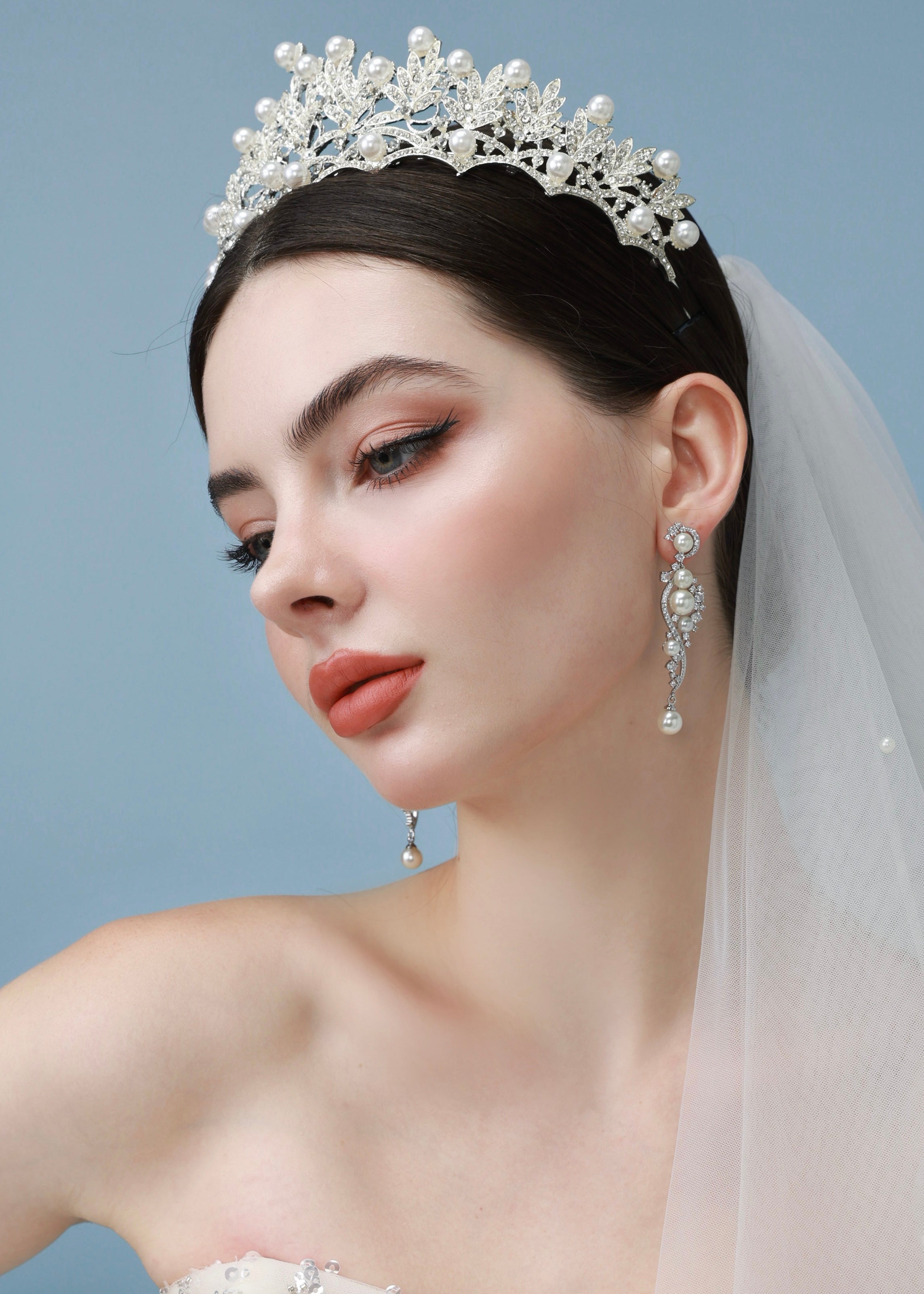 ELYSIAN PEARL CROWN