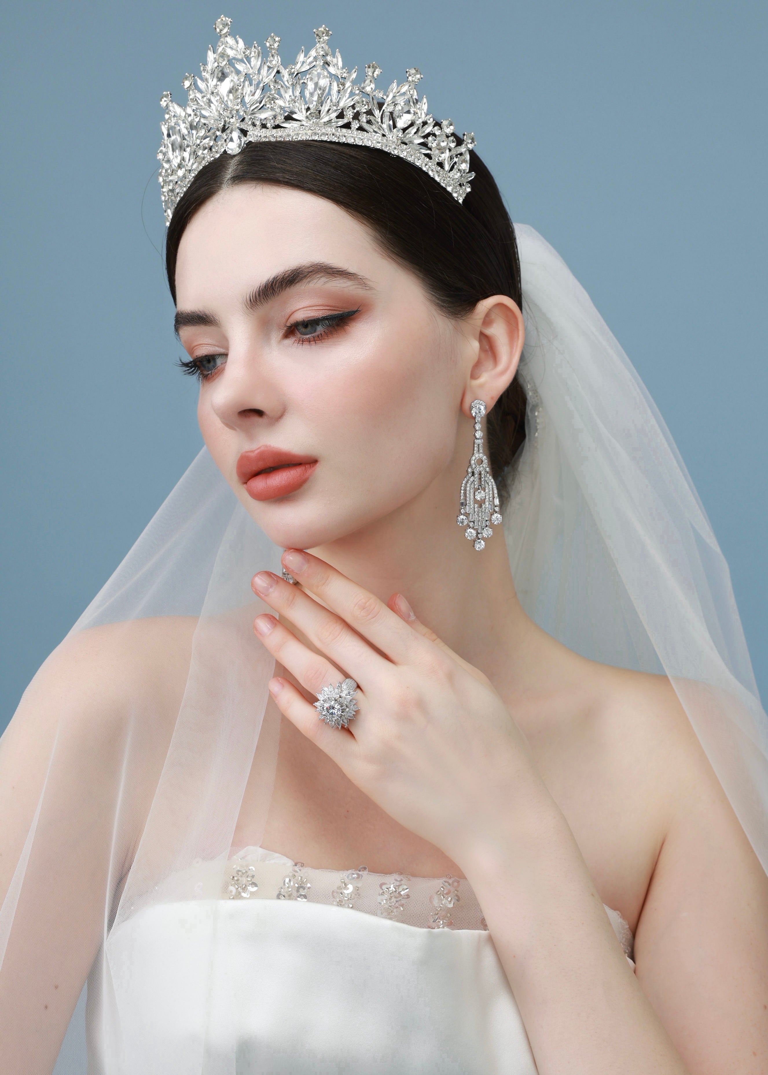 VICTORINE CRYSTAL CROWN