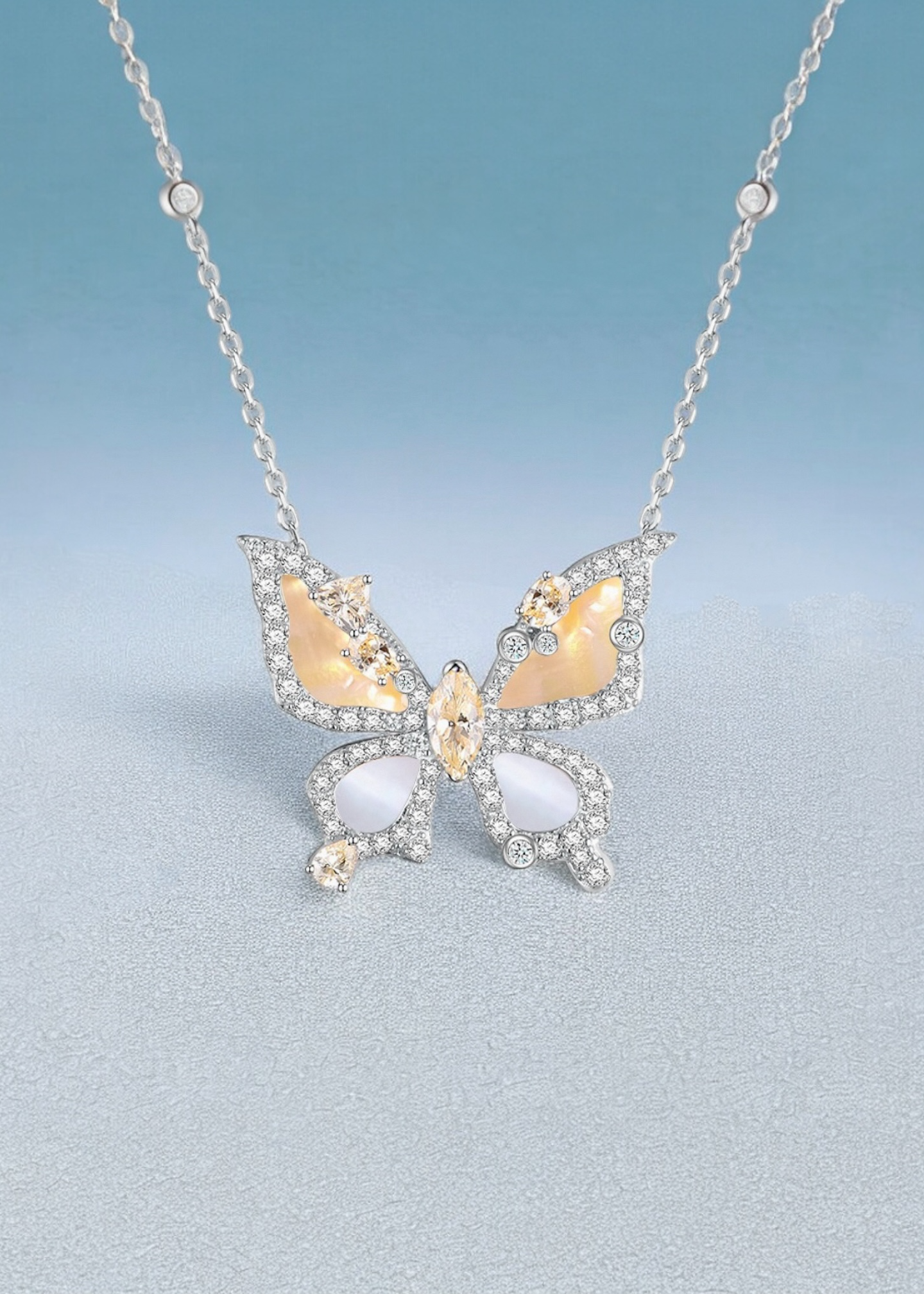 Papillon Classic Necklace