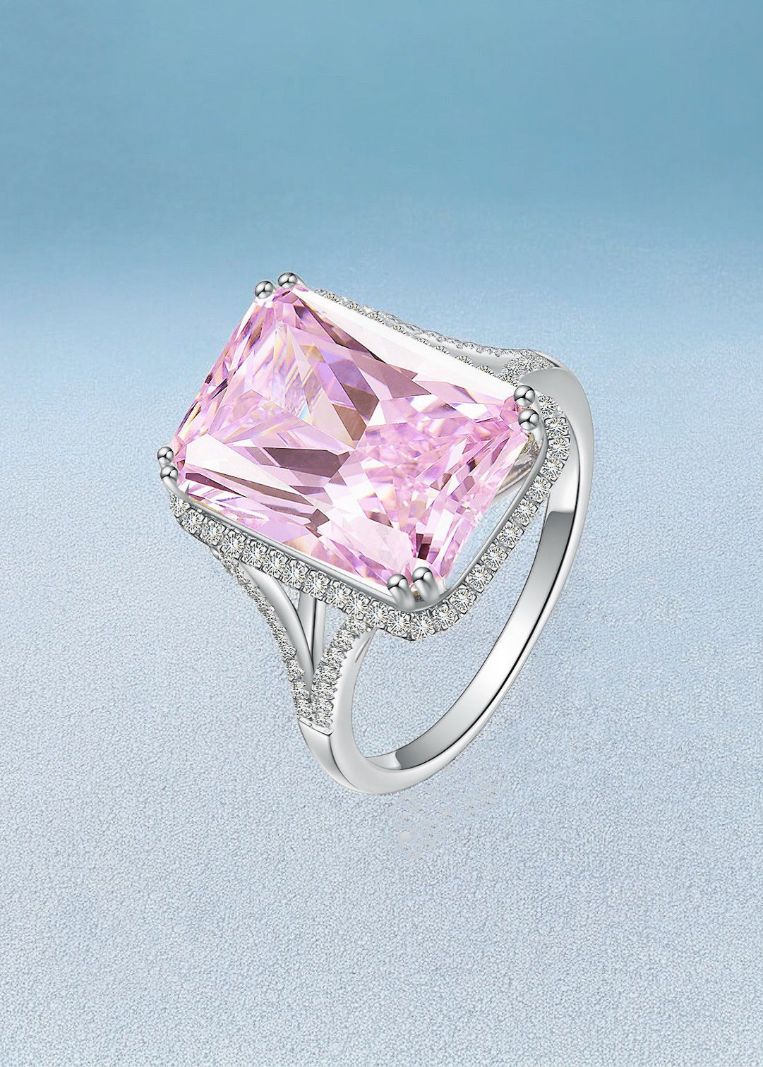 Monarque Statement Ring