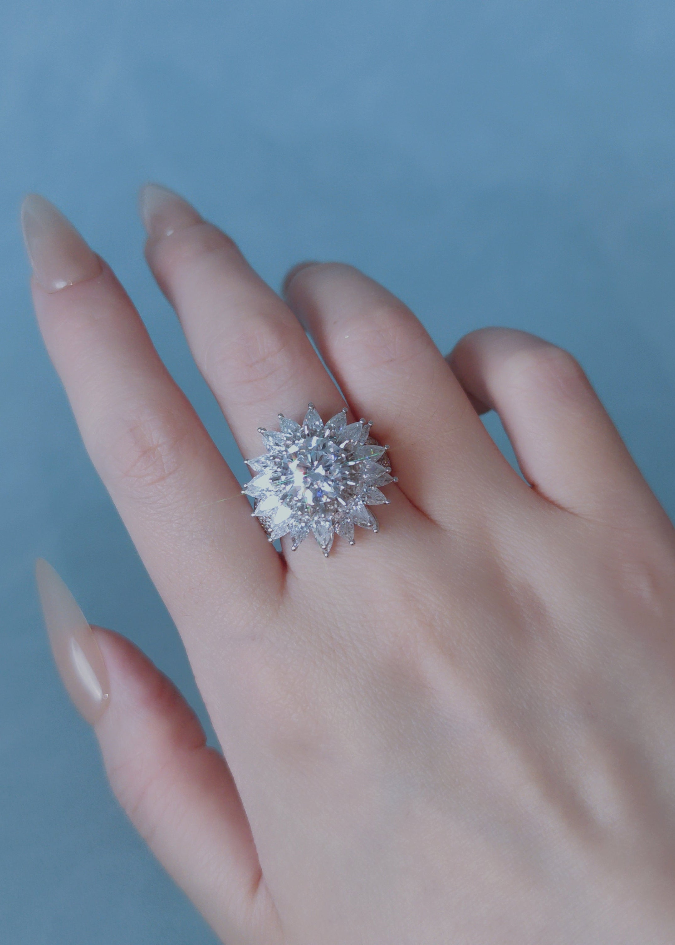 Fleur Mirage Ring