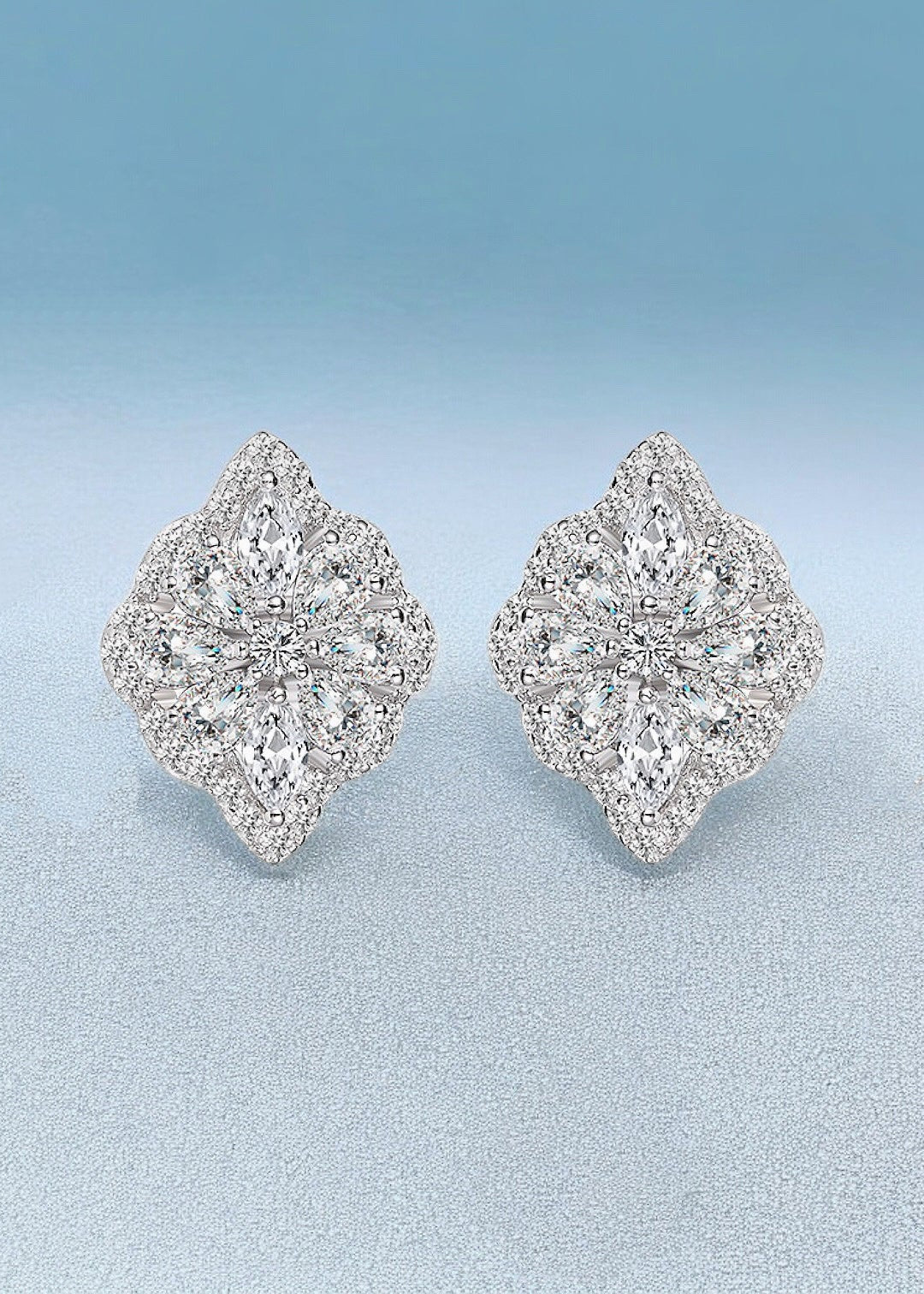 Jardin Stud Earrings
