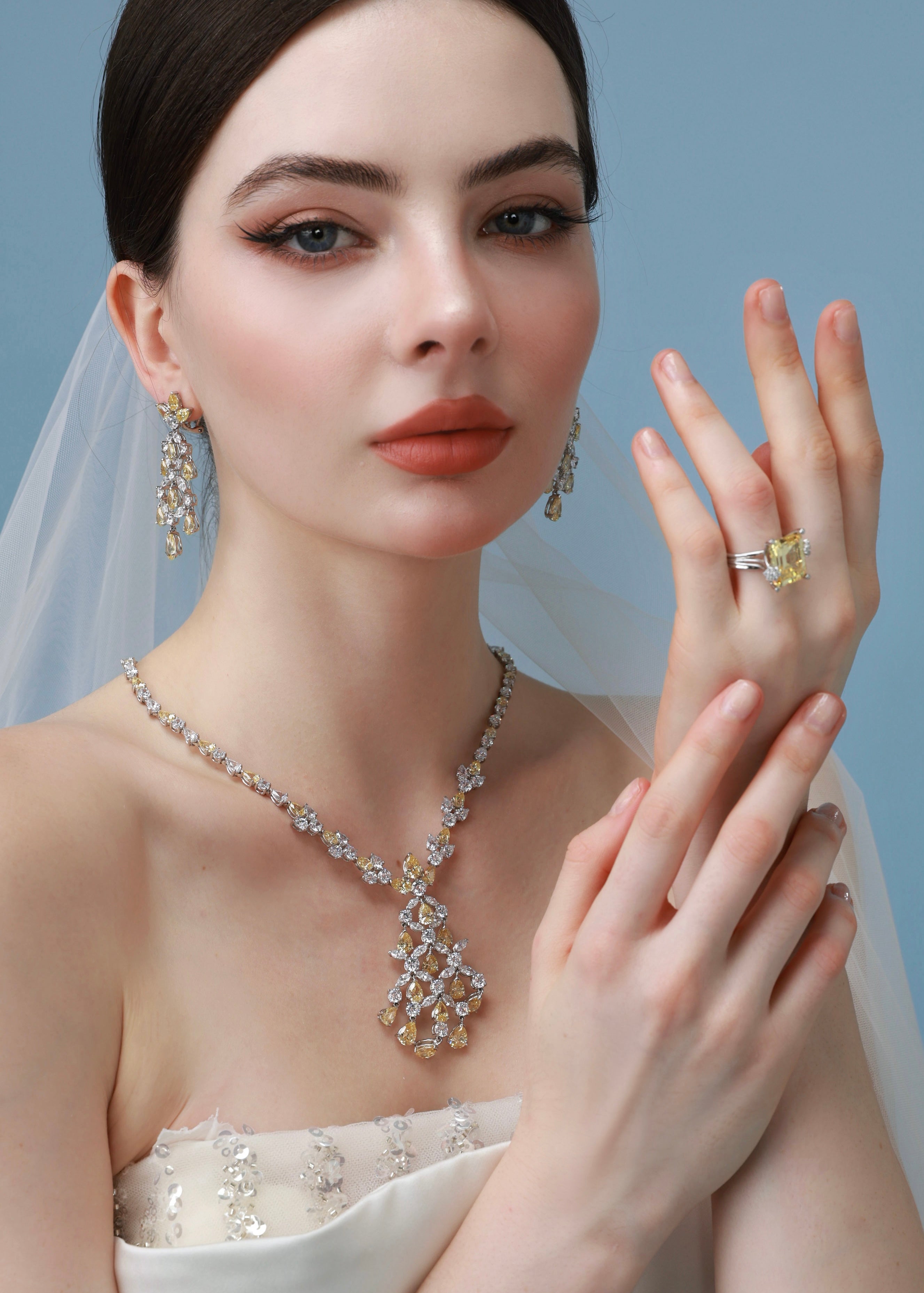 Solène Fringe Earrings