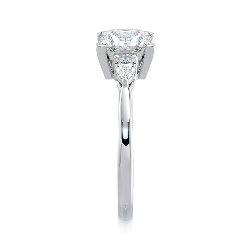 Amelia Lab Grown Diamond Engagement Ring