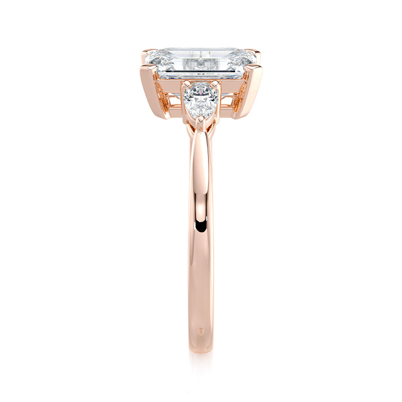 Amelia Lab Grown Diamond Engagement Ring