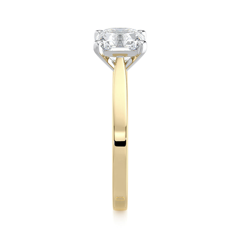 Claire Lab Grown Diamond Engagement Ring