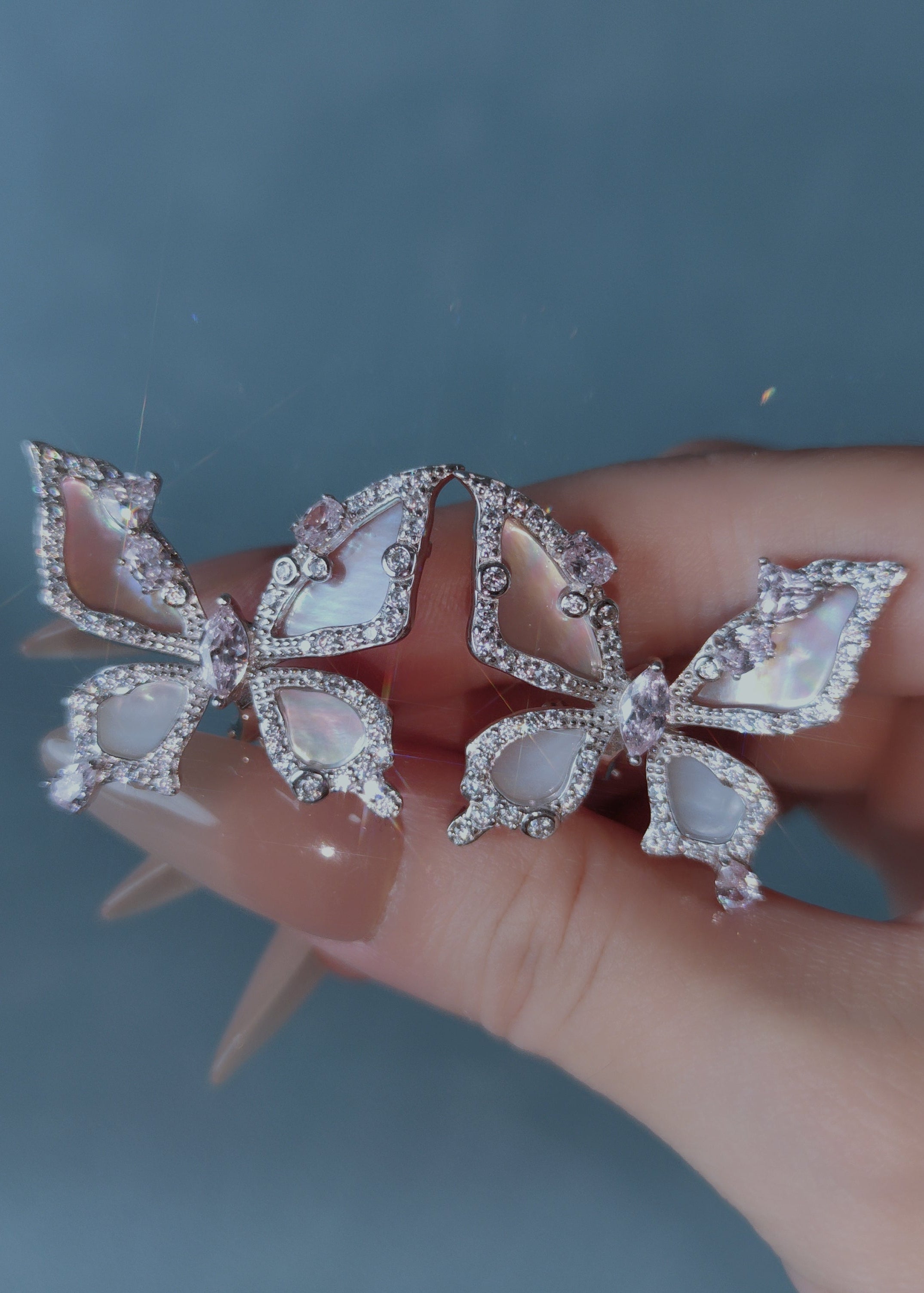 Papillon Glow Studs