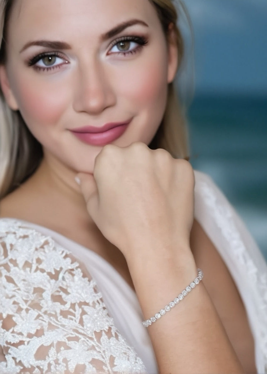 Luna Pavé Bracelet
