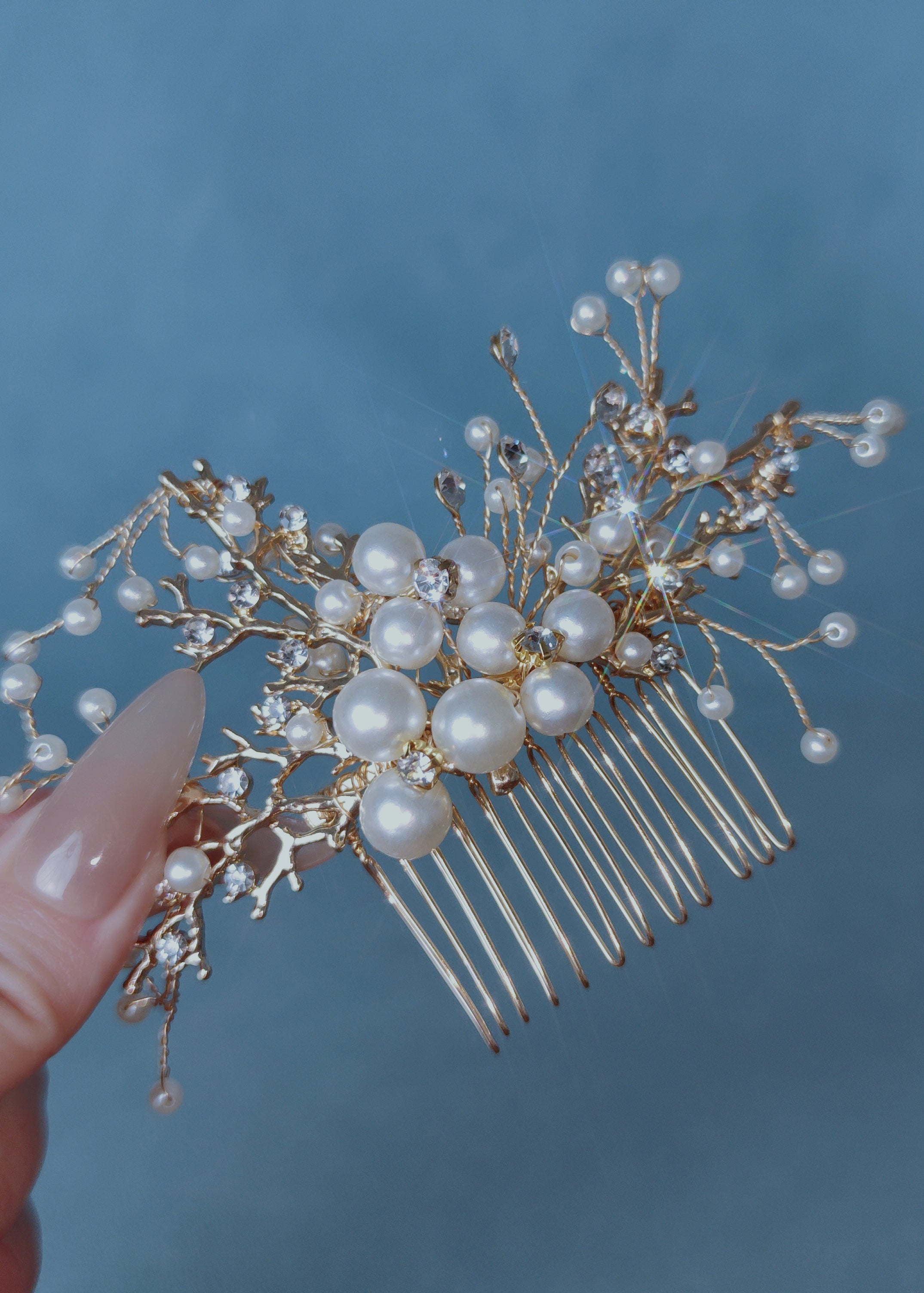 Gilded Flora Comb