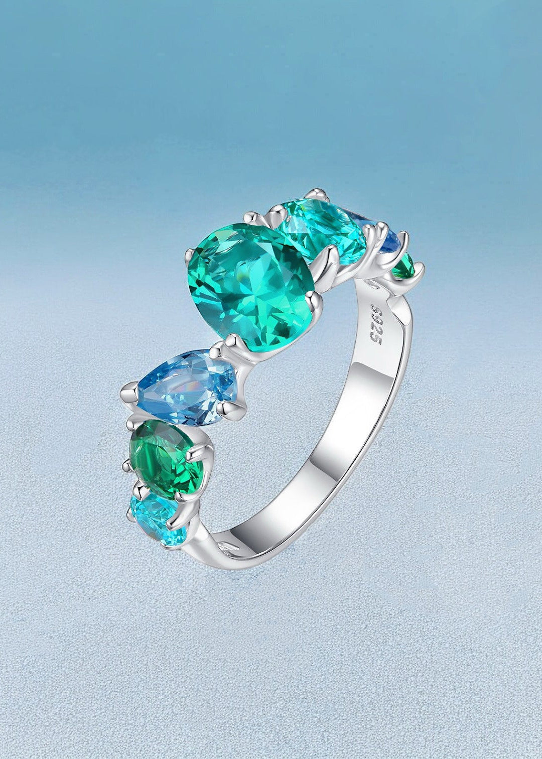 Celeste Bloom Line Ring