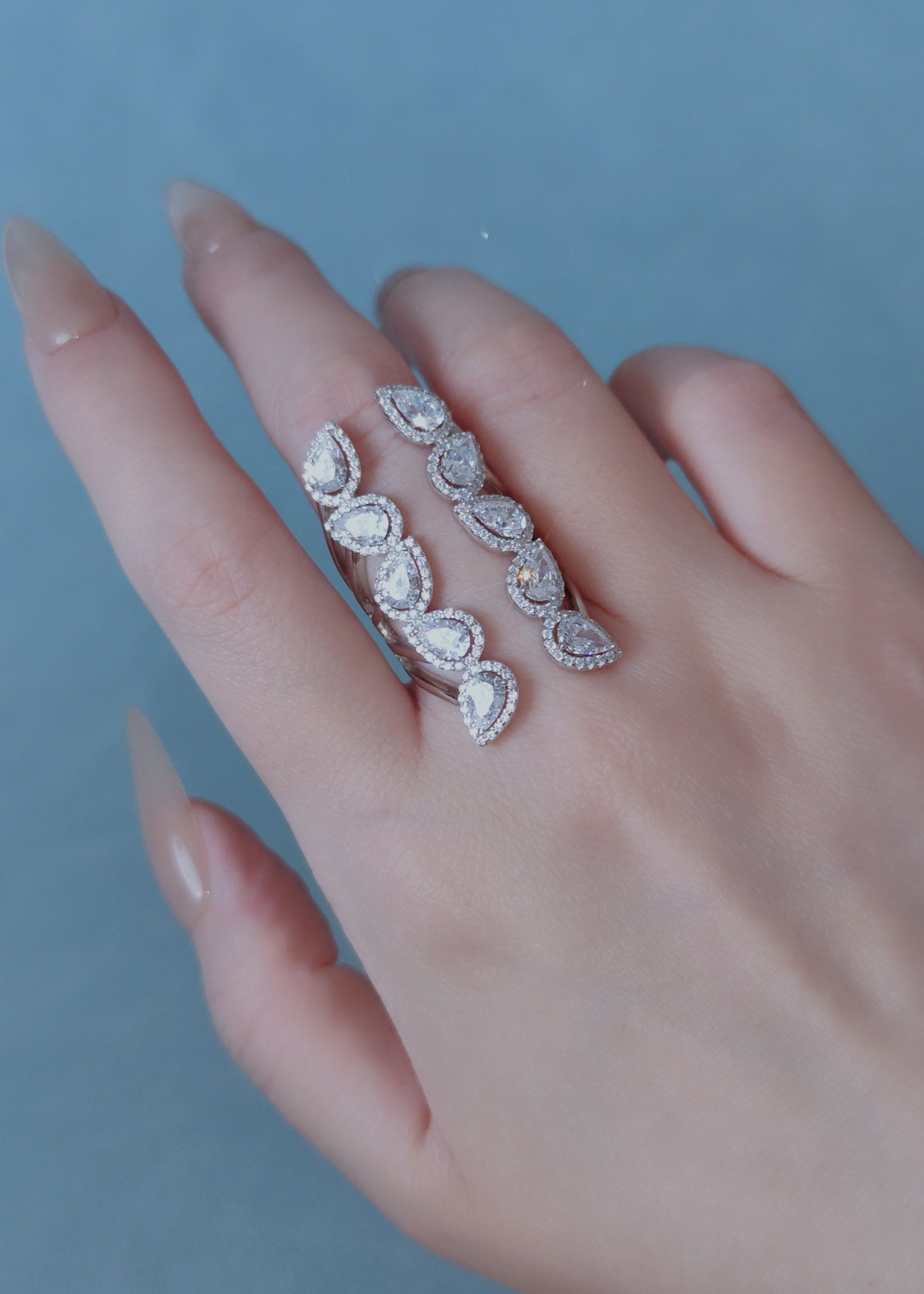 Echo Line Ring