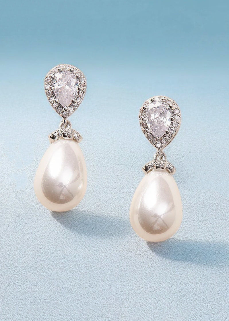 Regency Pearl Drops