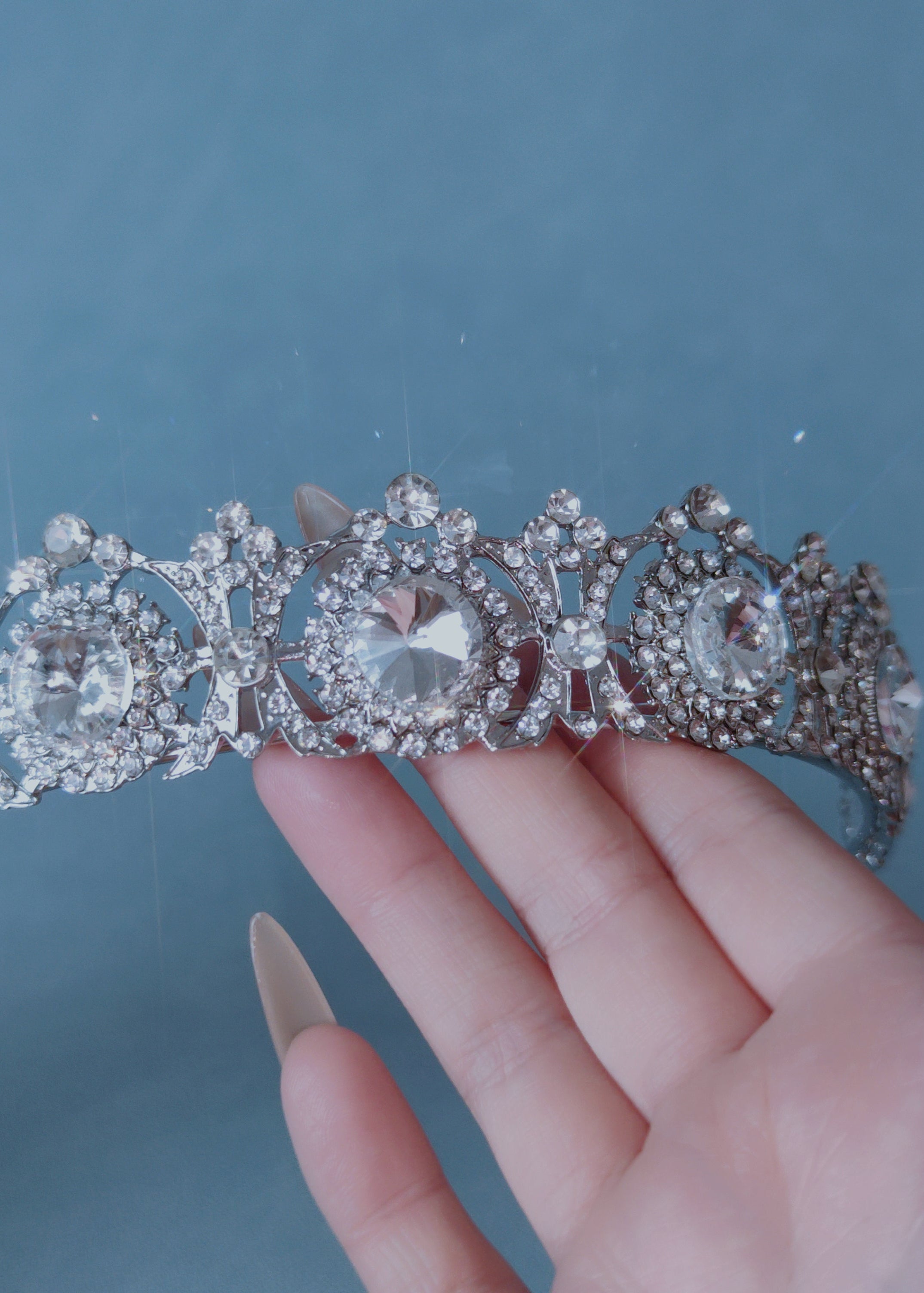 Halo Fleur Tiara