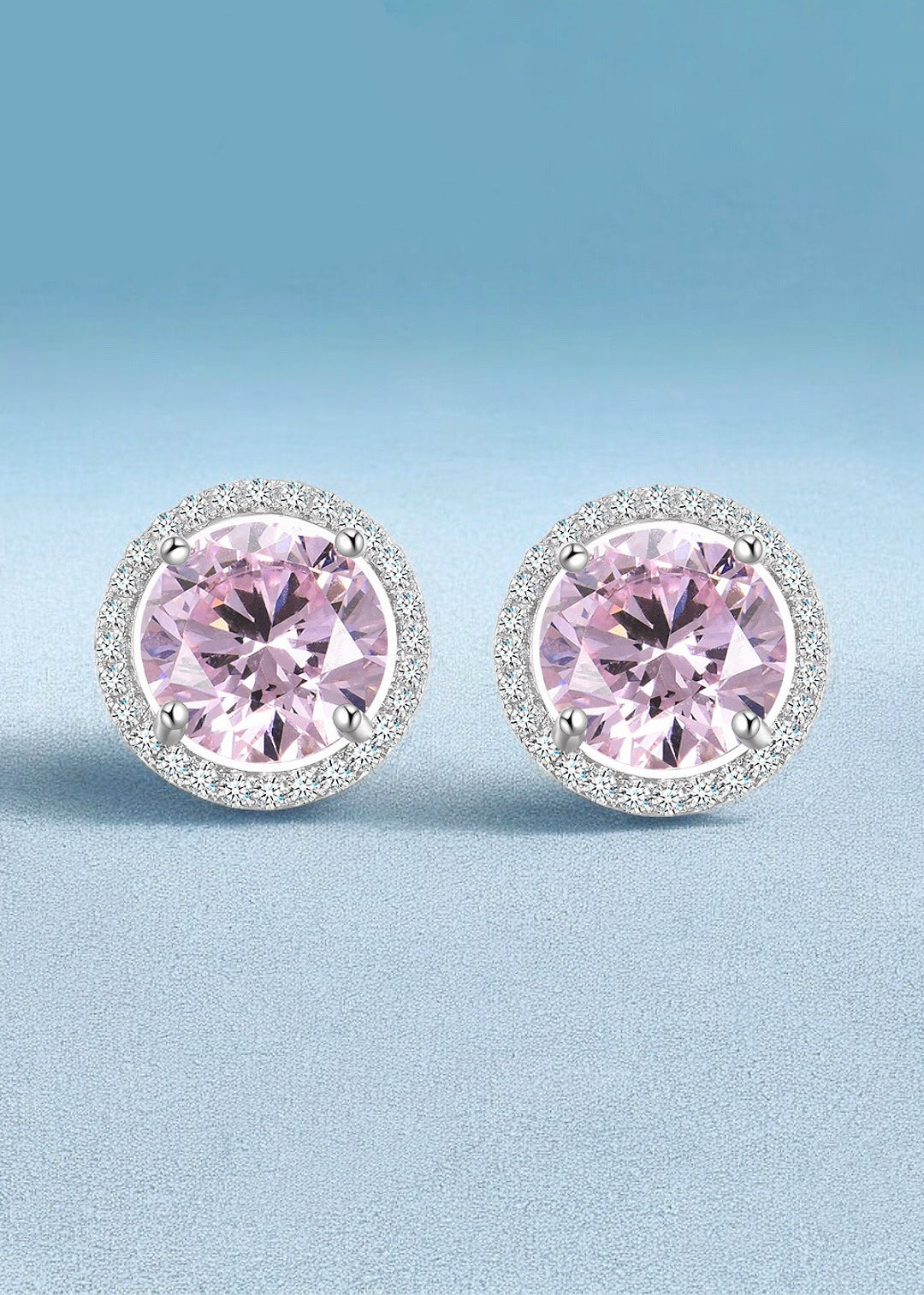 Lune Halo Studs