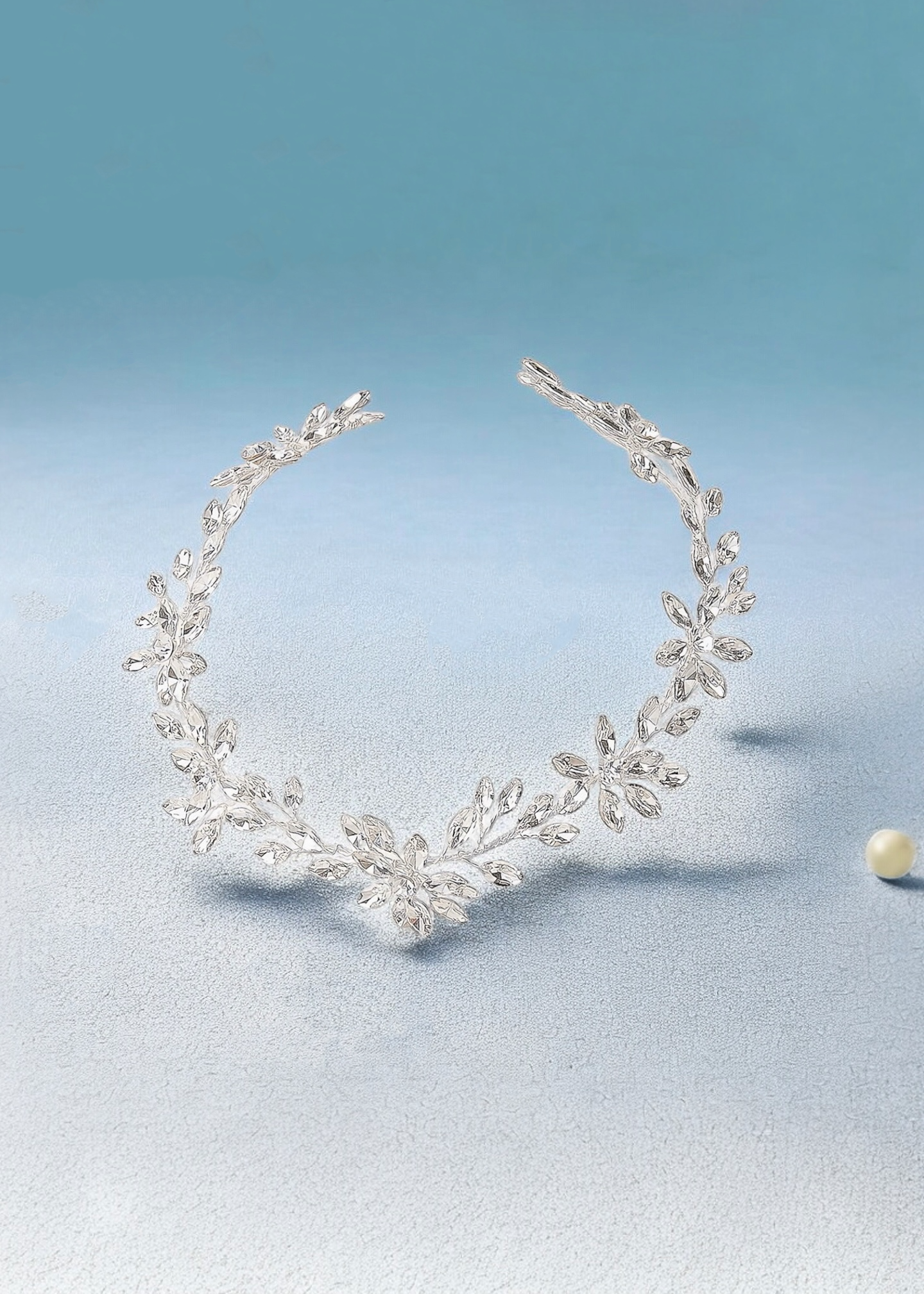 Lior Crystal Vine