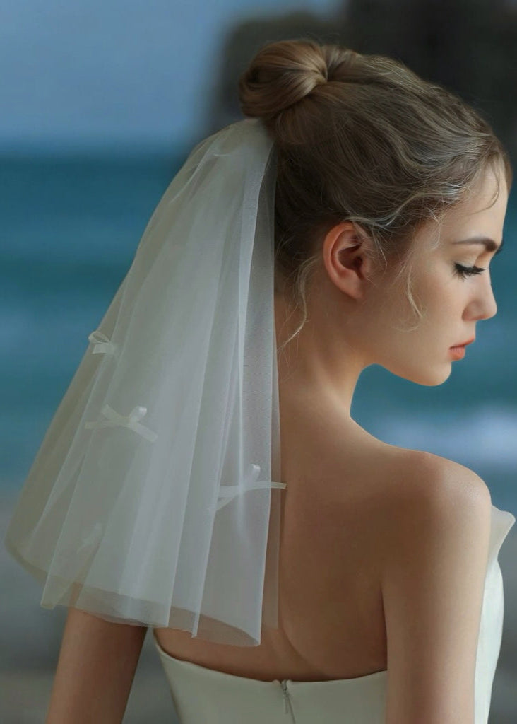 Petit Bow Veil
