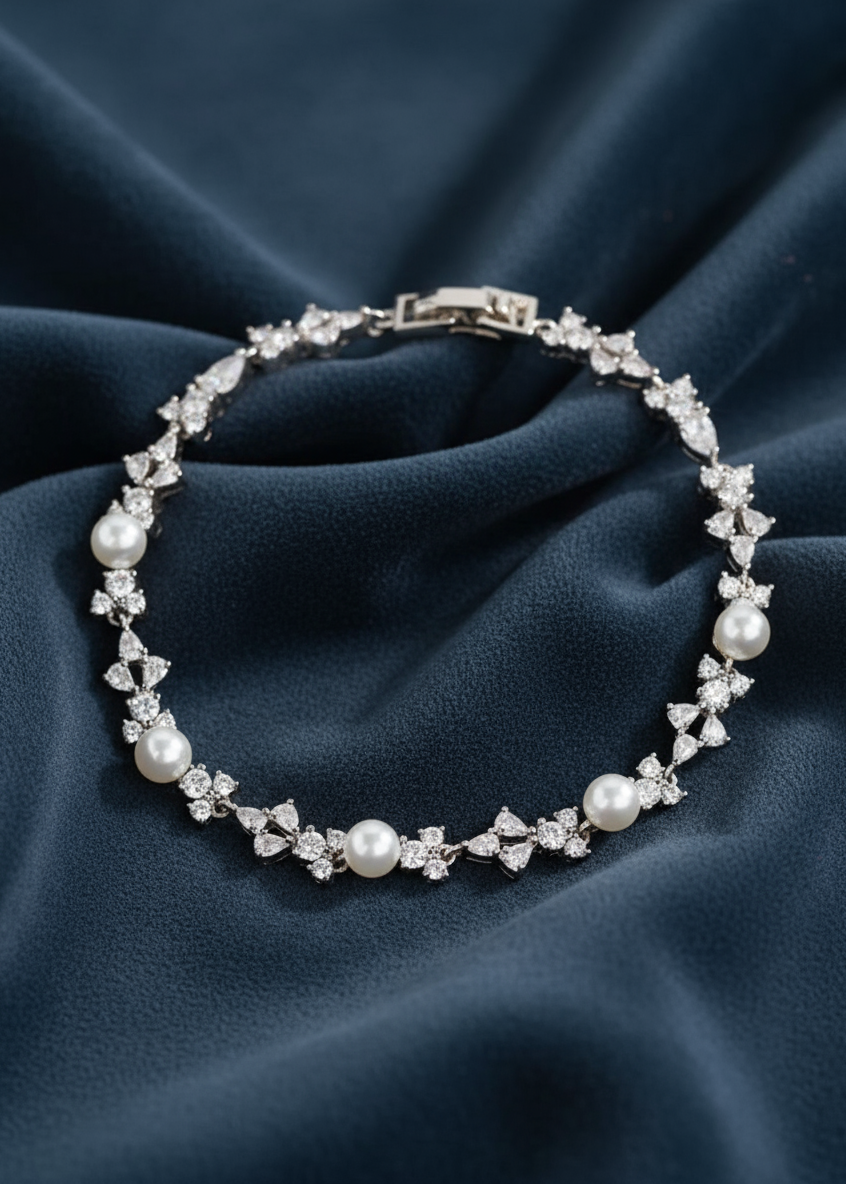 Petal Pearl Bracelet