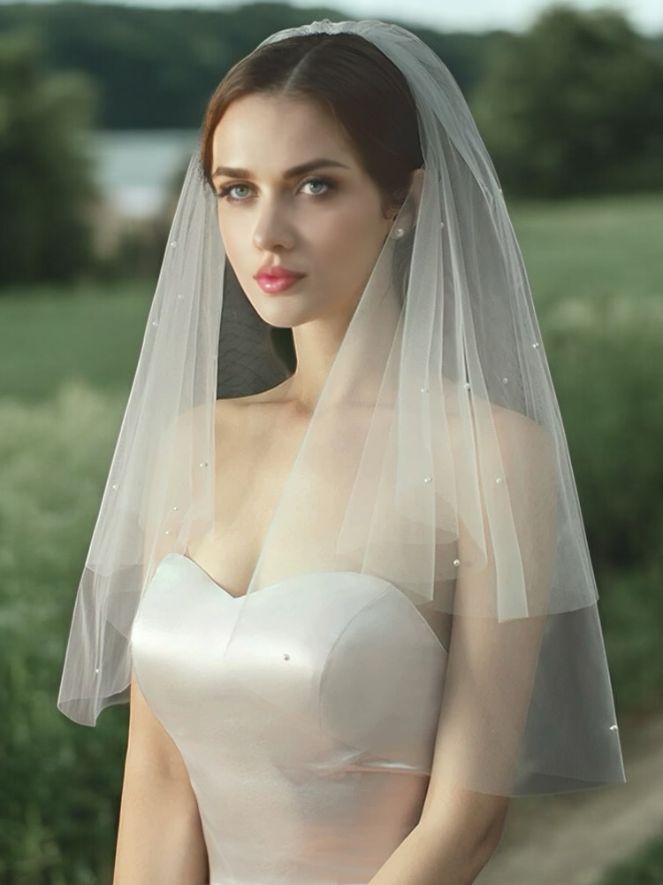 Lumière Pearl Veil