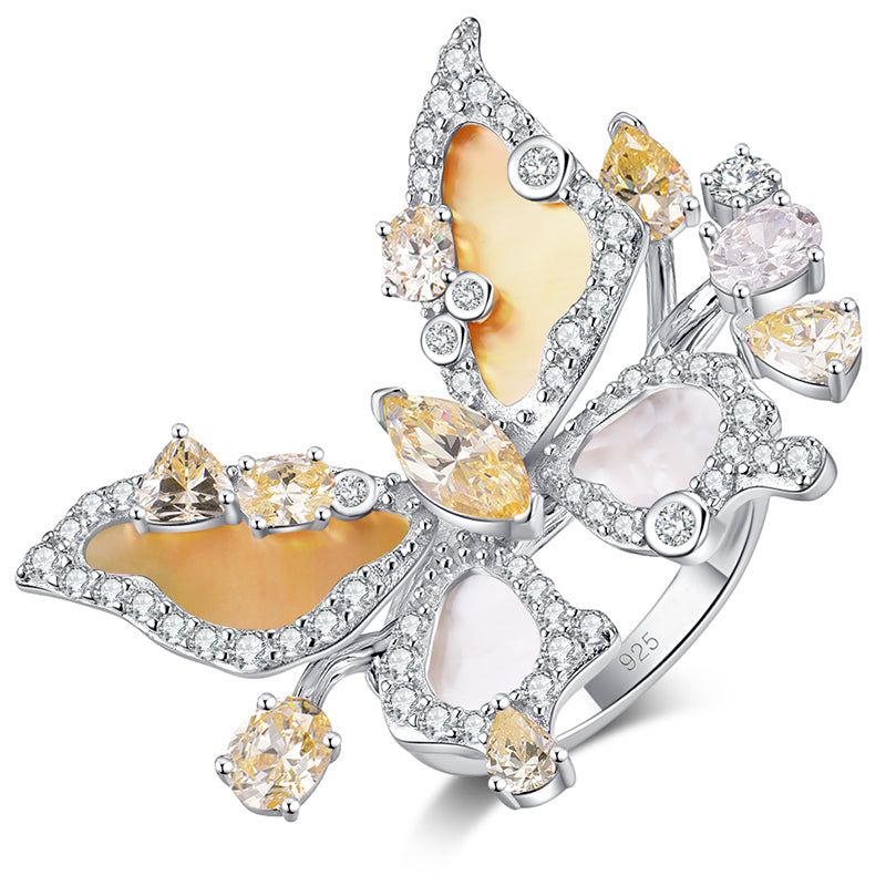 Lune Papillon Ring