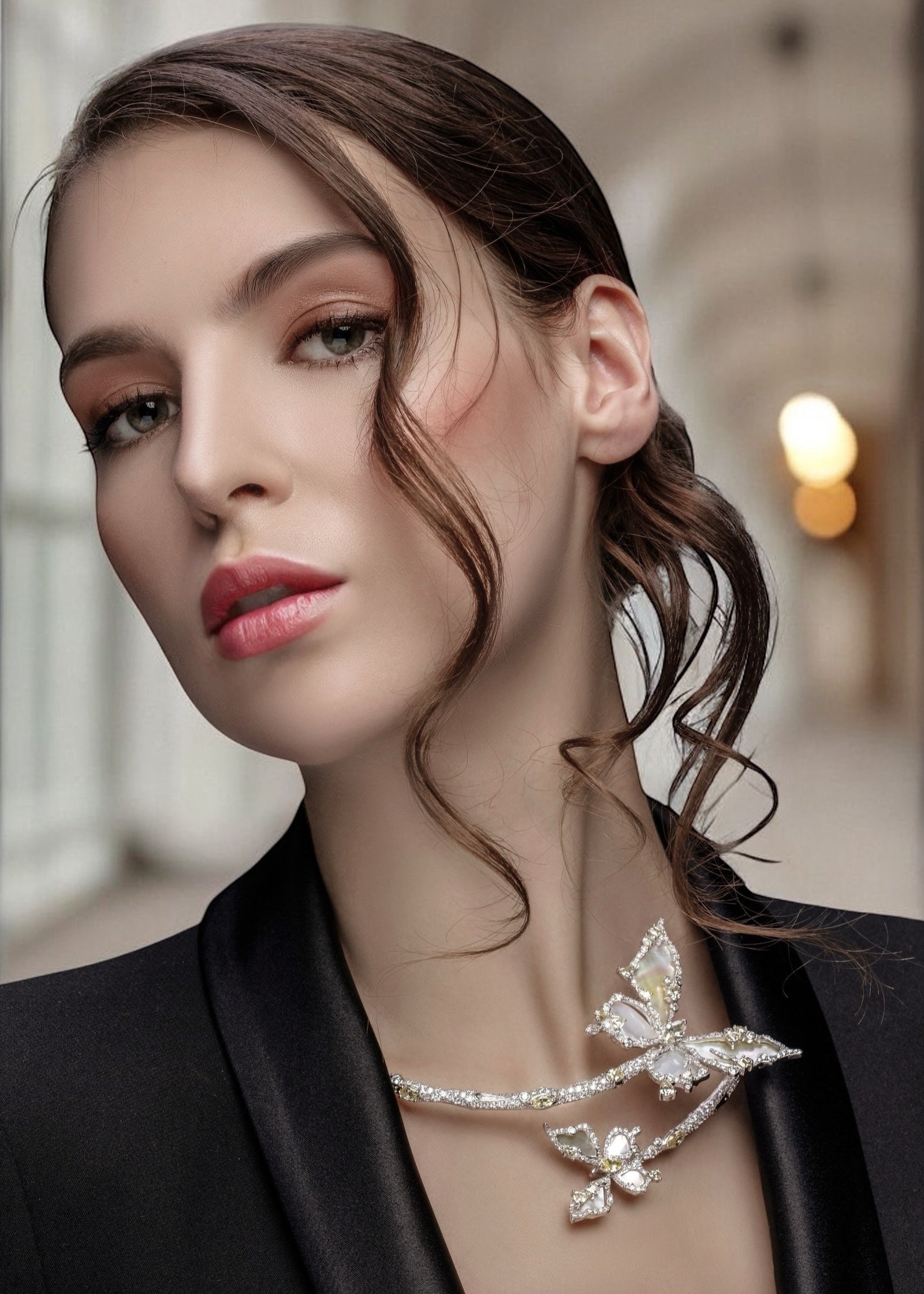 Papillon Collar