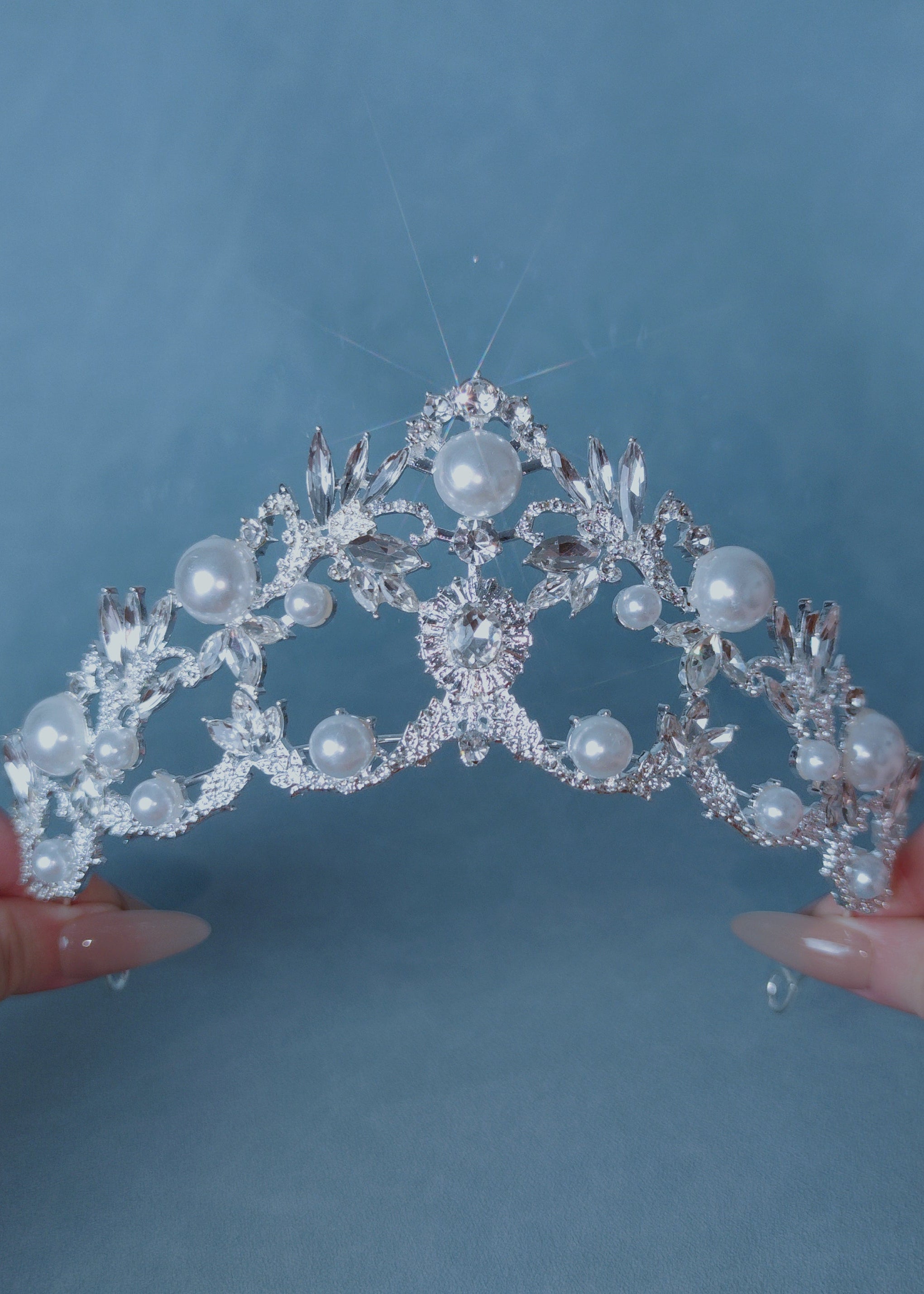 FLORESSE CROWN