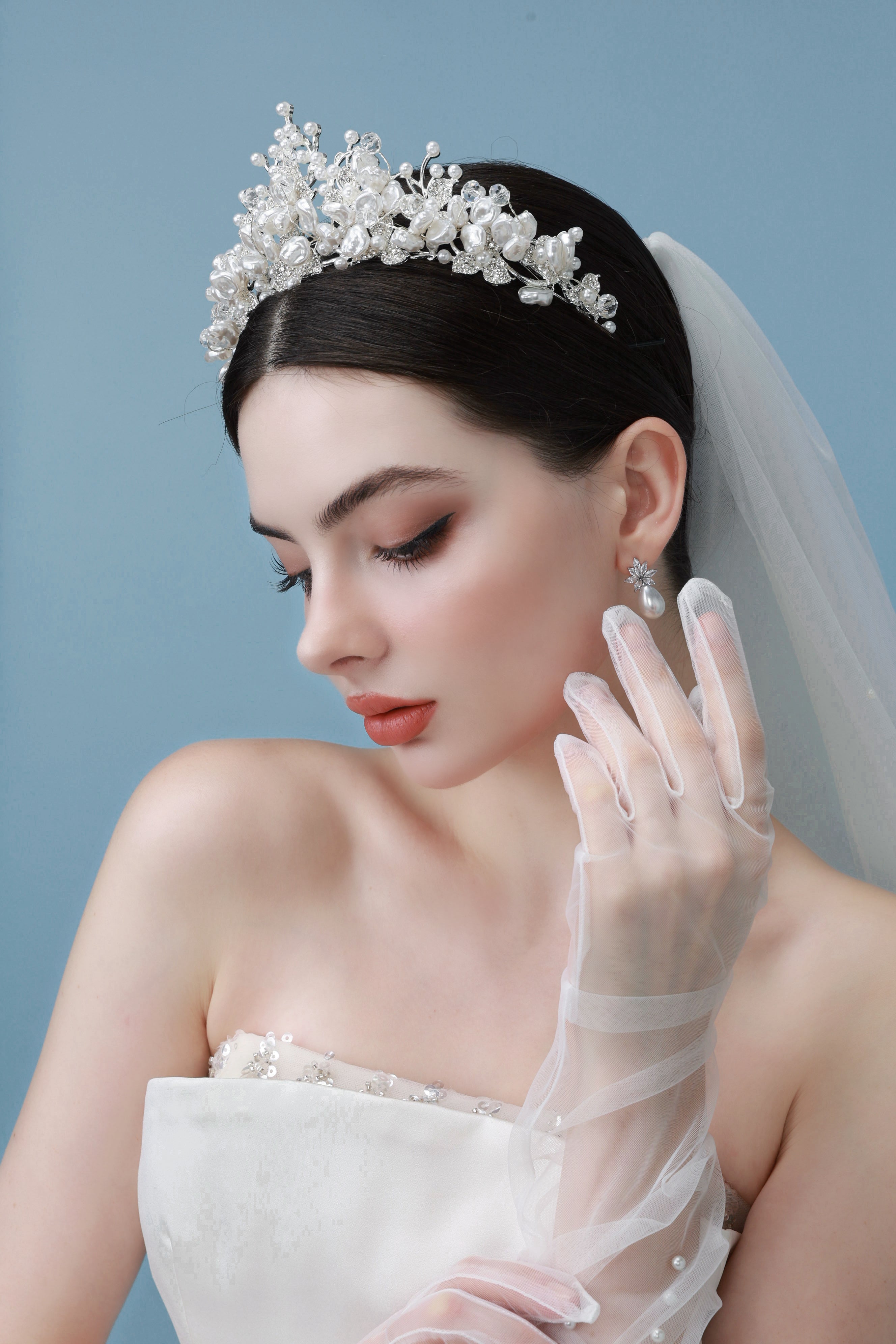 LUMINA BLOOM TIARA