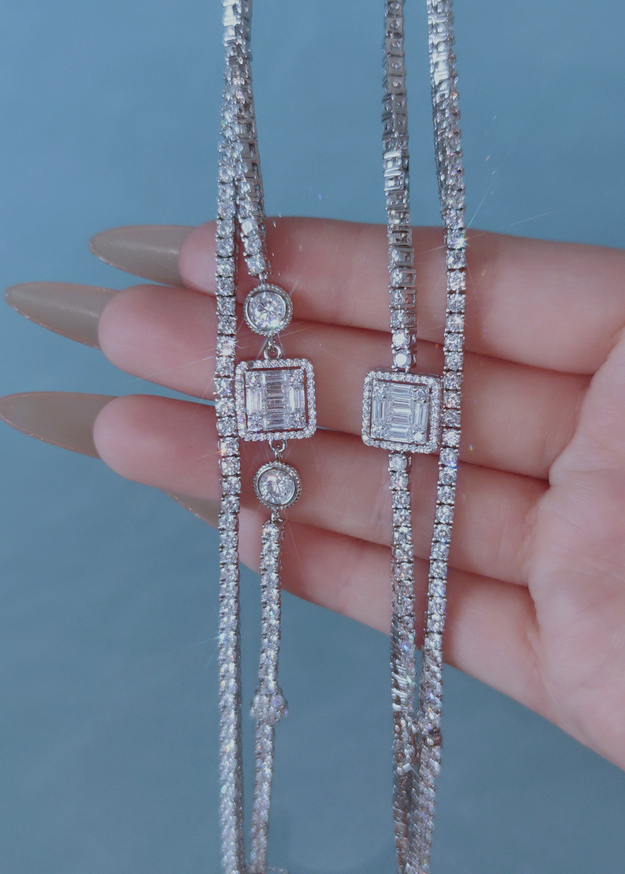 Linear Grace Necklace
