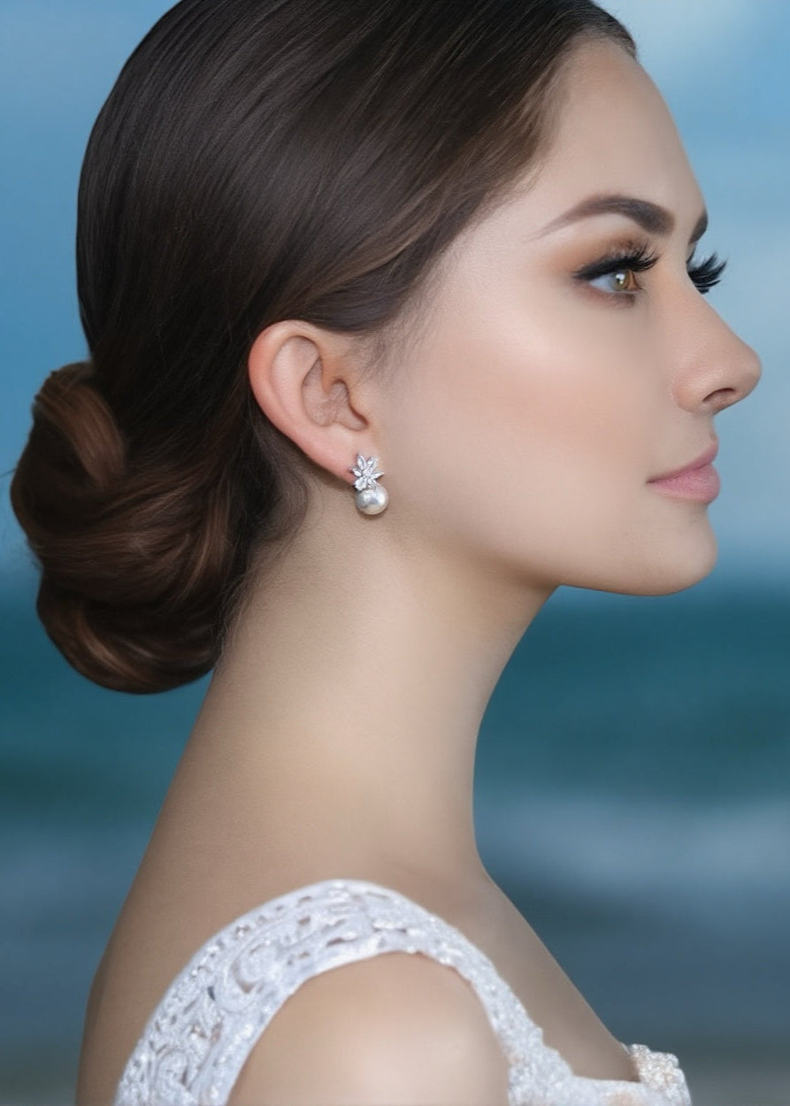 Luna Pearl Studs