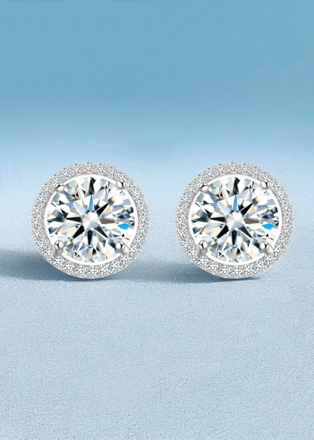 Lune Halo Studs